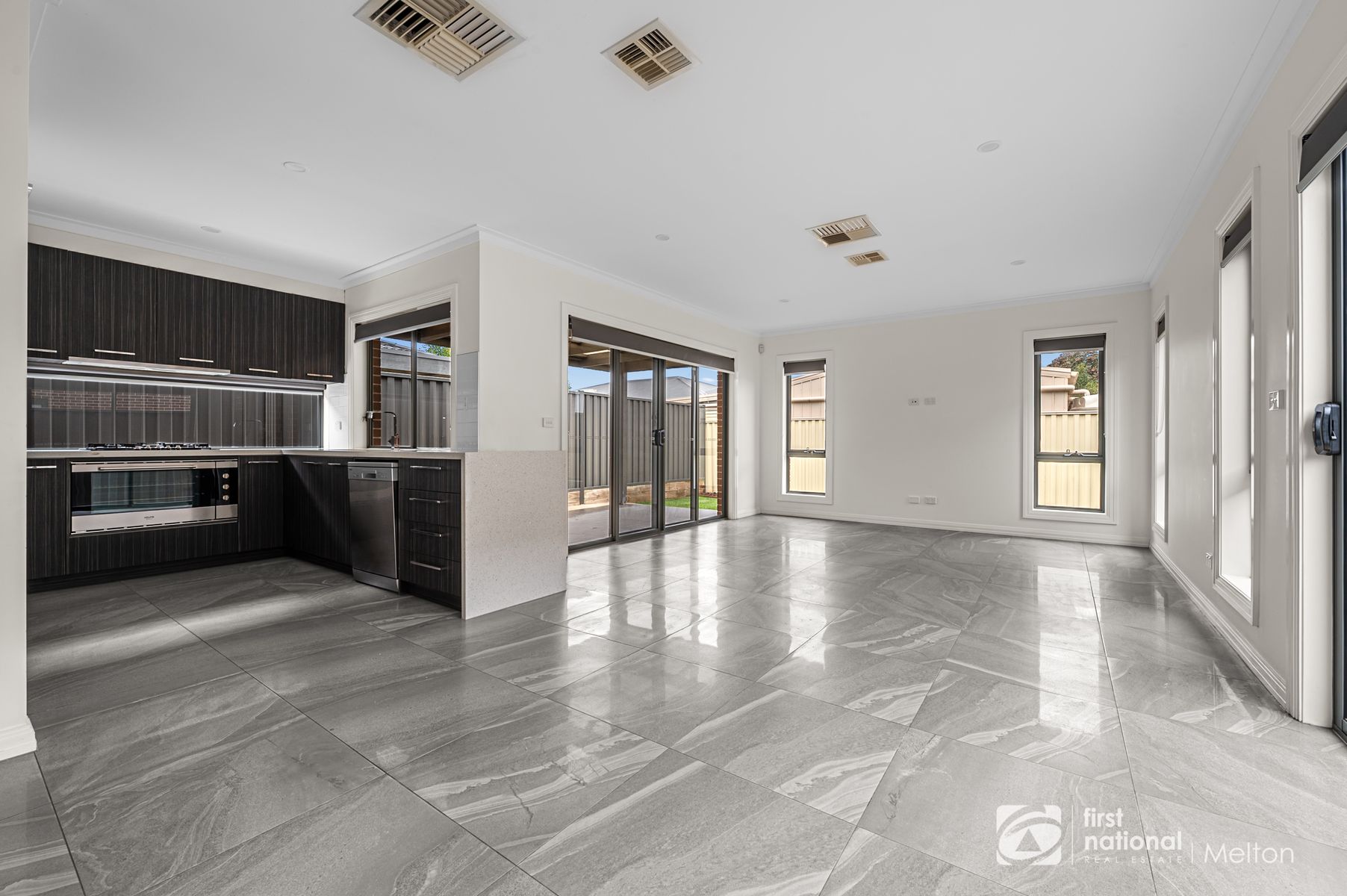 1/22 Dalray Crescent, Kurunjang VIC 3337, Kurunjang - Thumbnail 3