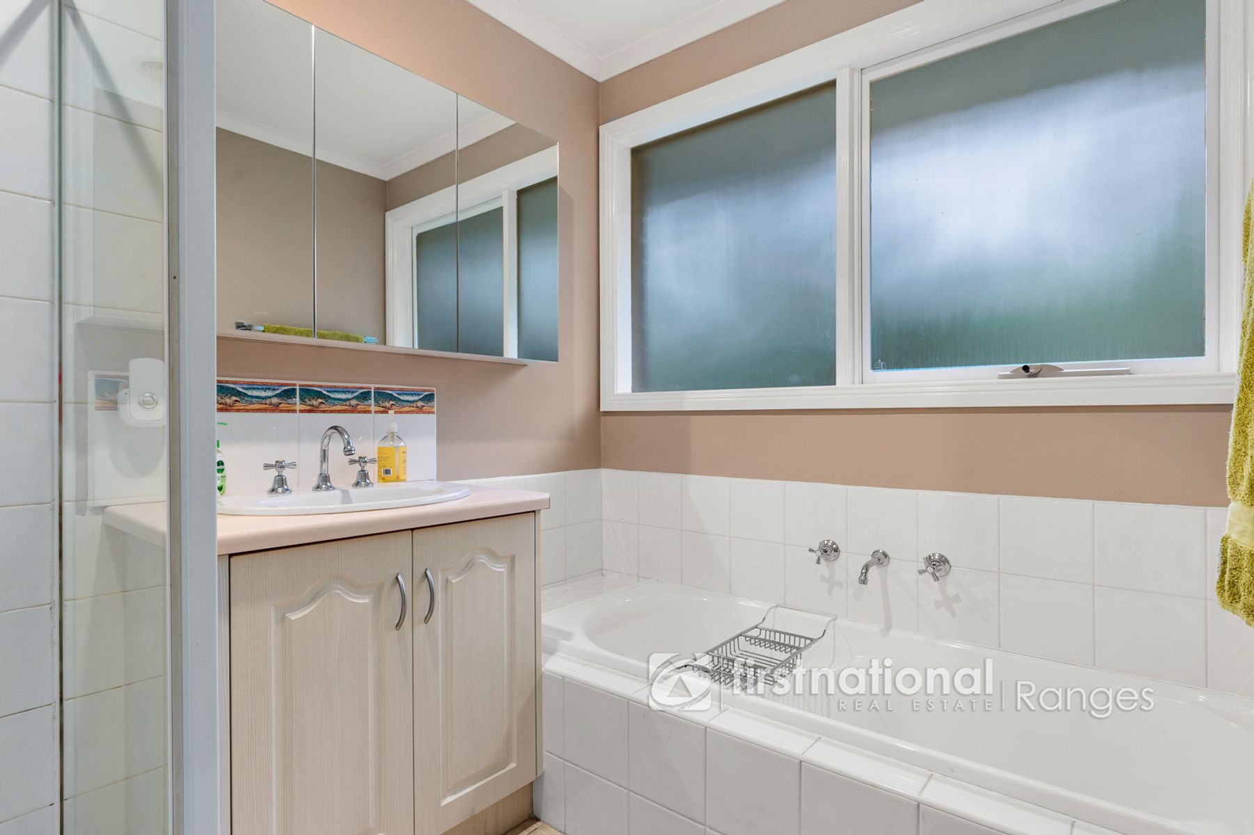 208 Gembrook Road   web (6 of 26)