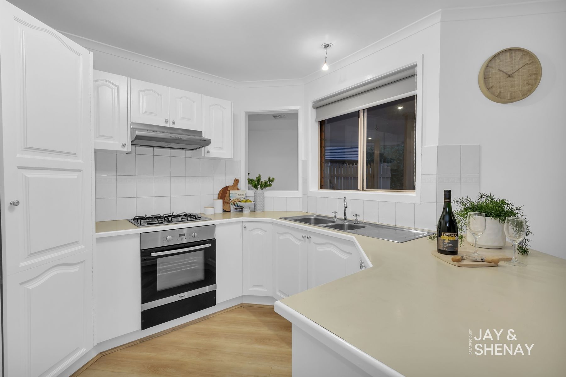 12 Julia Court, Cranbourne North, VIC 3977, Cranbourne North - Thumbnail 4