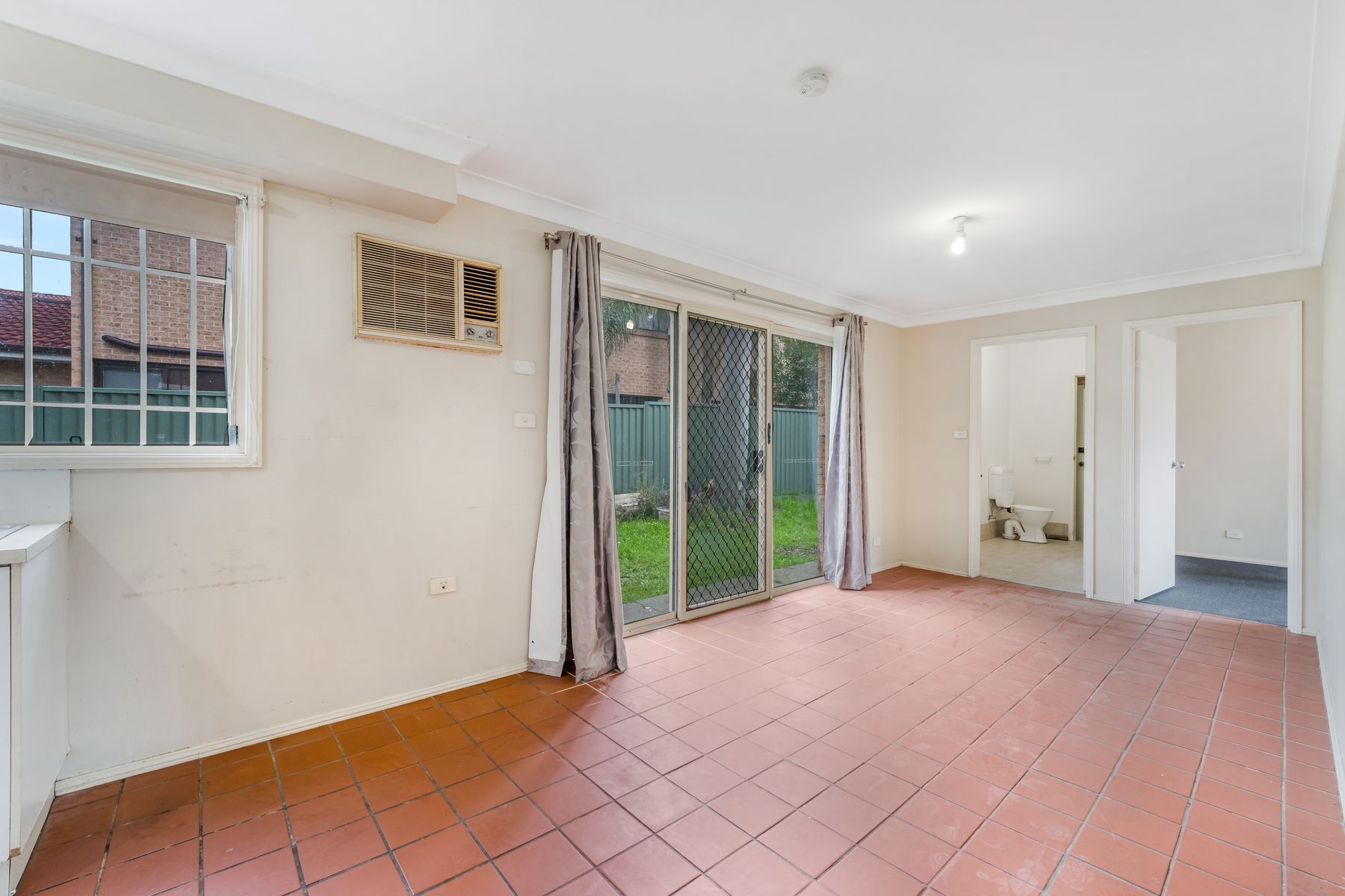 5/13A Crosio Place, Bonnyrigg NSW 2177, Bonnyrigg - Thumbnail 7