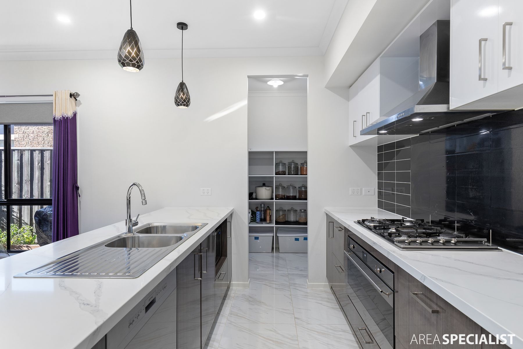 114  Farm Rd, Werribee, VIC 3030, Werribee - Thumbnail 6