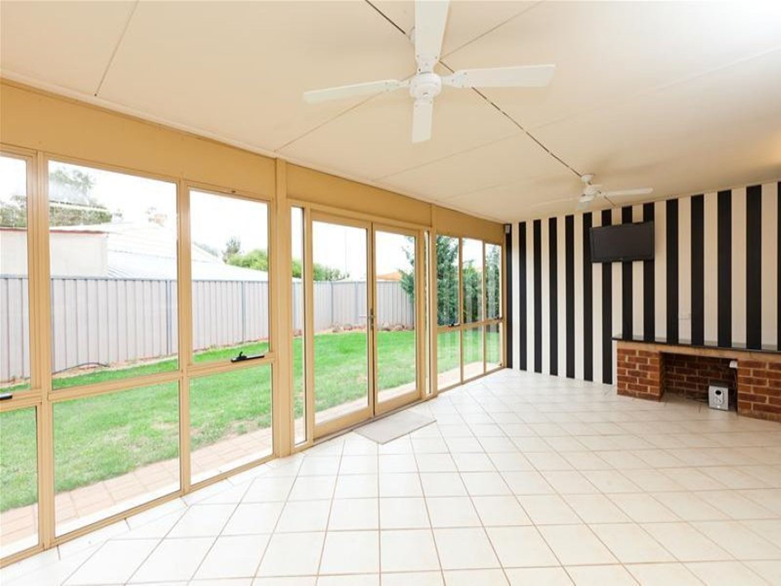 9 Vineleaf Street, Mildura - Thumbnail 8