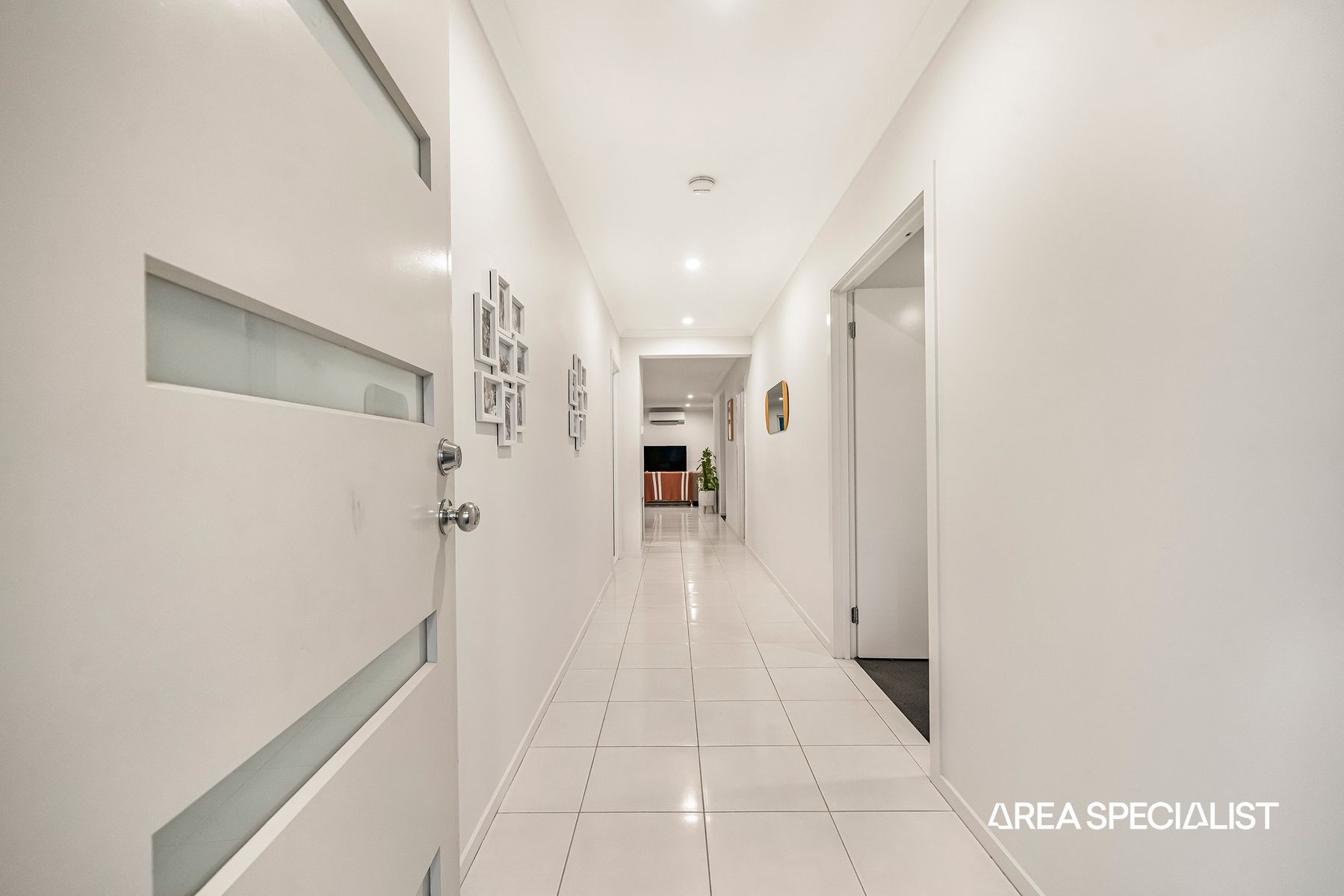 16 Bunsen Way, Truganina - Thumbnail 3