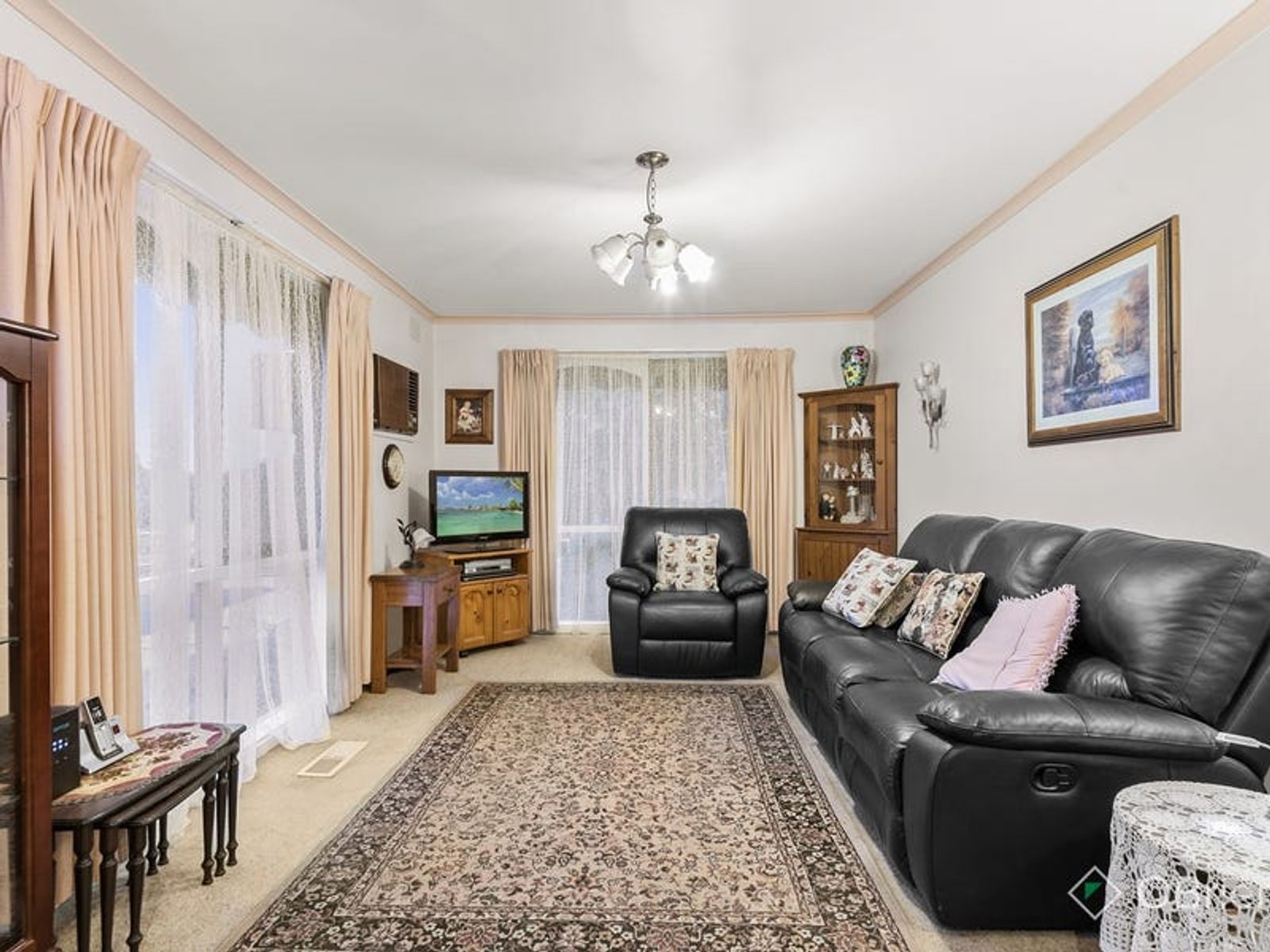 70 Mossgiel Park Drive, Endeavour Hills, VIC 3802, Endeavour Hills - Thumbnail 2