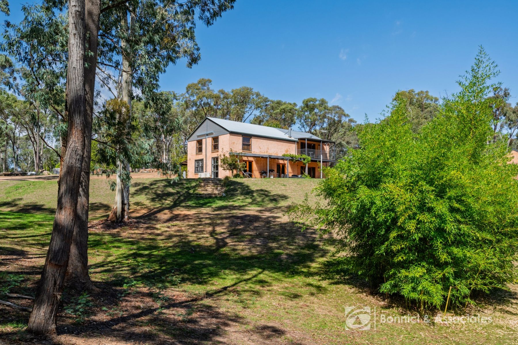 7 Mansion Road, Beechworth VIC 3747, Beechworth - Image 1