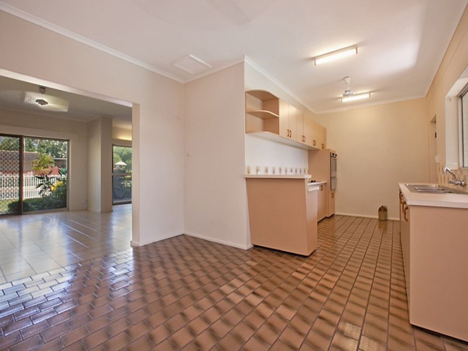 73 Gsell Street, Wanguri NT 0810, Wanguri - Thumbnail 4