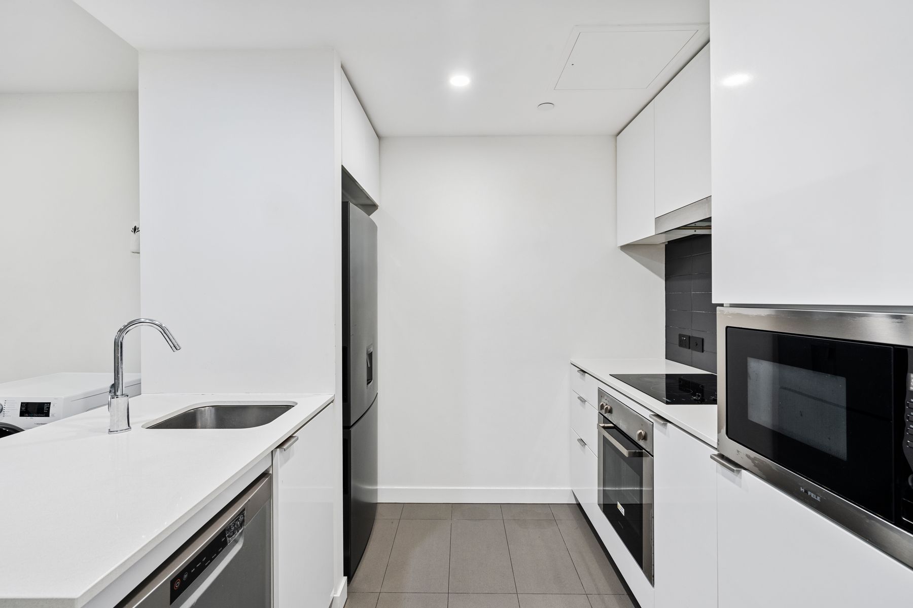 405/10 Trinity Street, Fortitude Valley QLD 4006, Fortitude Valley - Thumbnail 2
