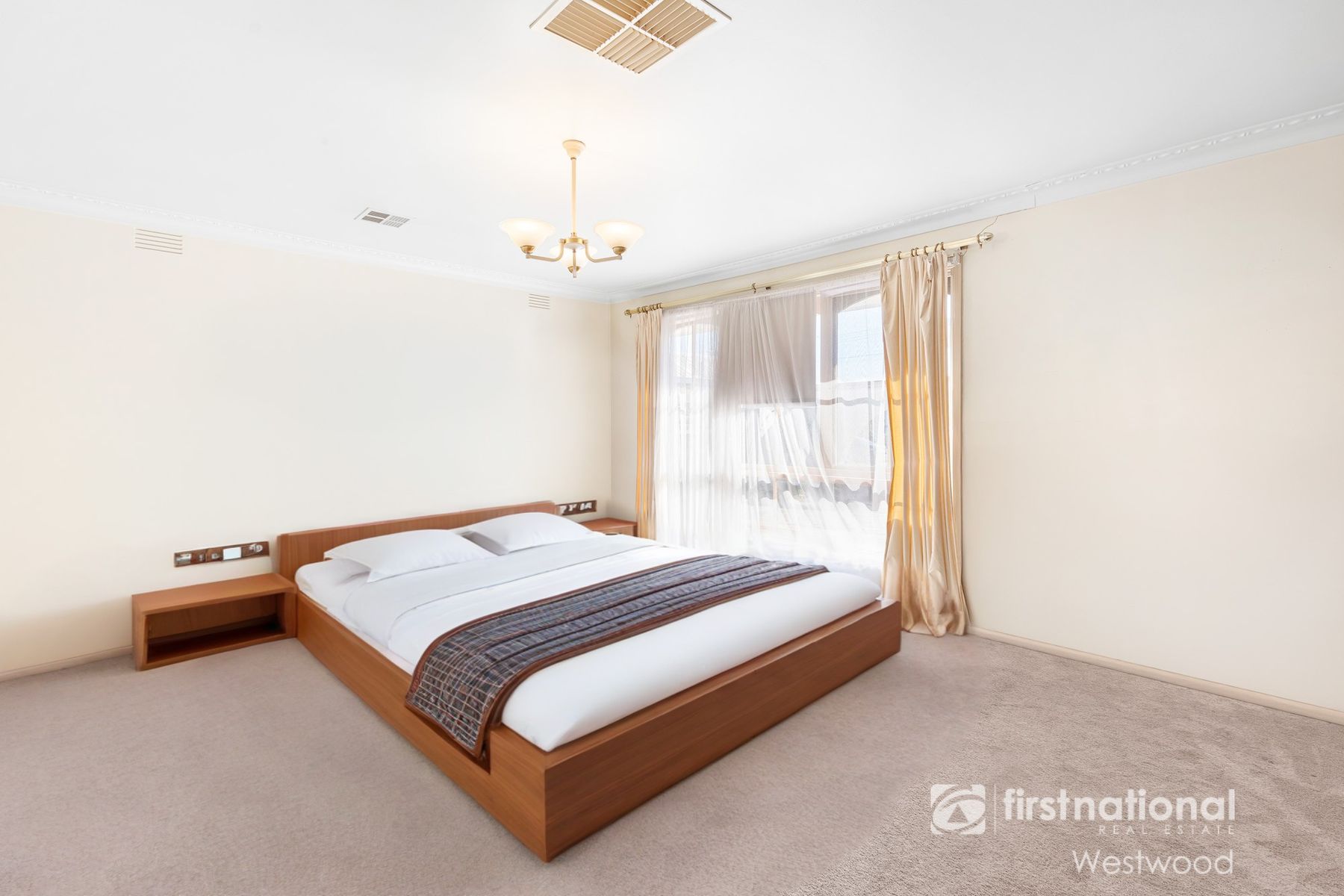 5 Hayden Street, Hoppers Crossing VIC 3029, Hoppers Crossing - Thumbnail 4