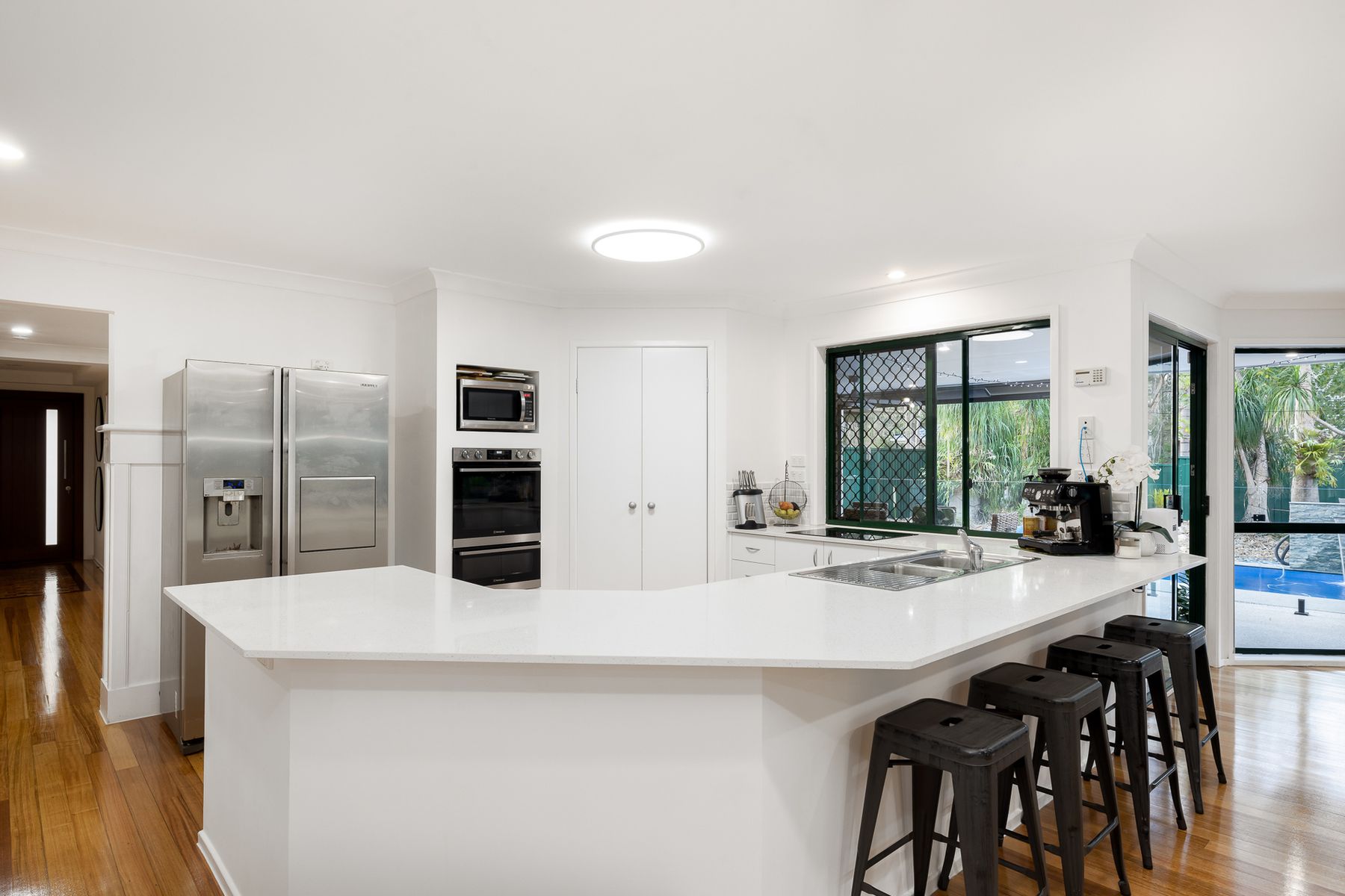 122-124 Eildon Close, Munruben QLD 4125, Munruben - Thumbnail 3