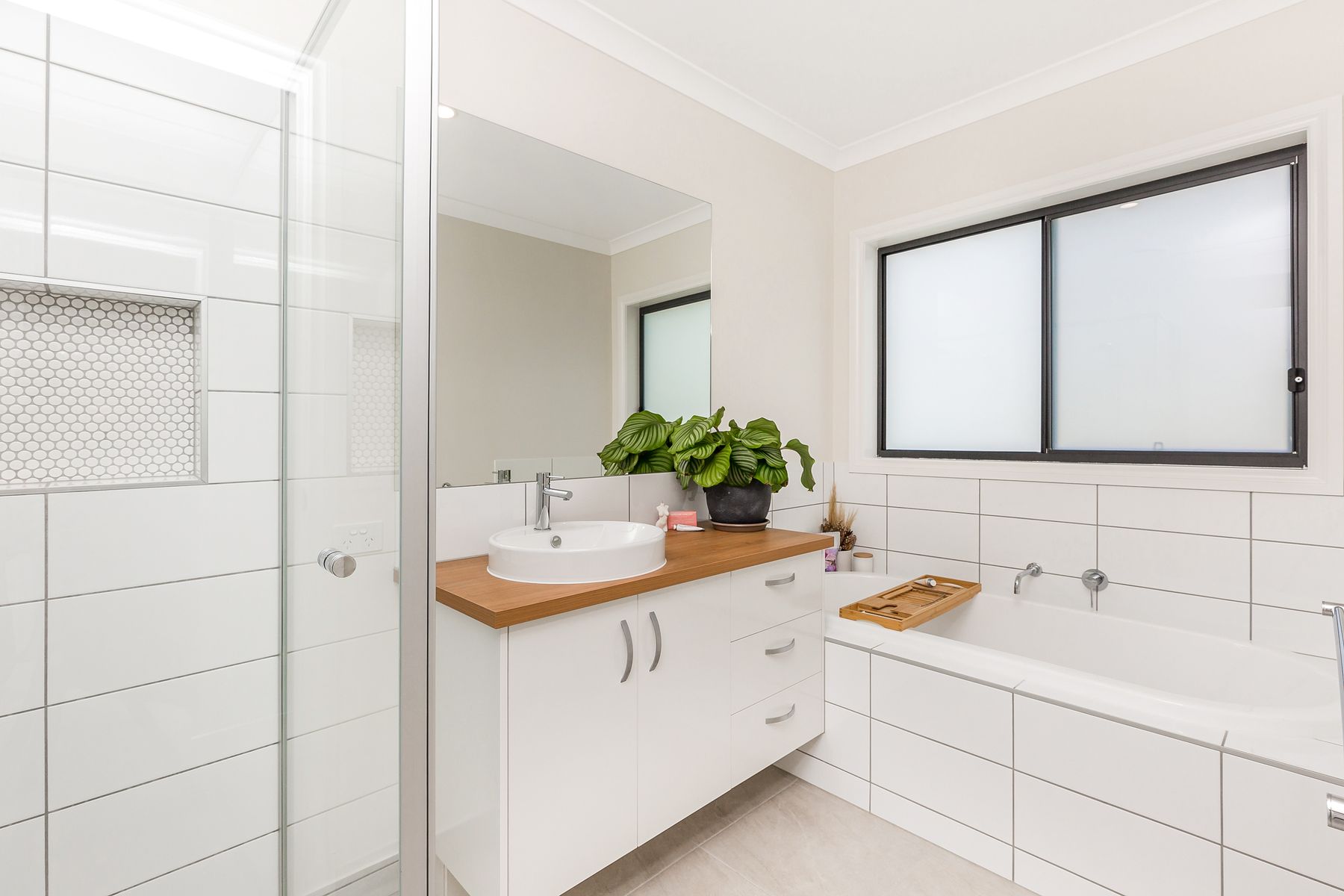 2 Elstead Drive, Strathdale VIC 3550, Strathdale Vic 3550 - Thumbnail 6