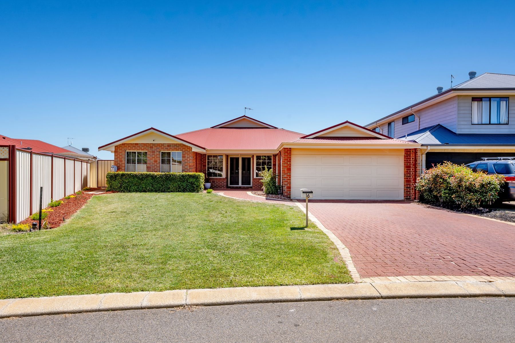 16 MEADOW LANE, Pinjarra WA 6208, Pinjarra - Thumbnail 3