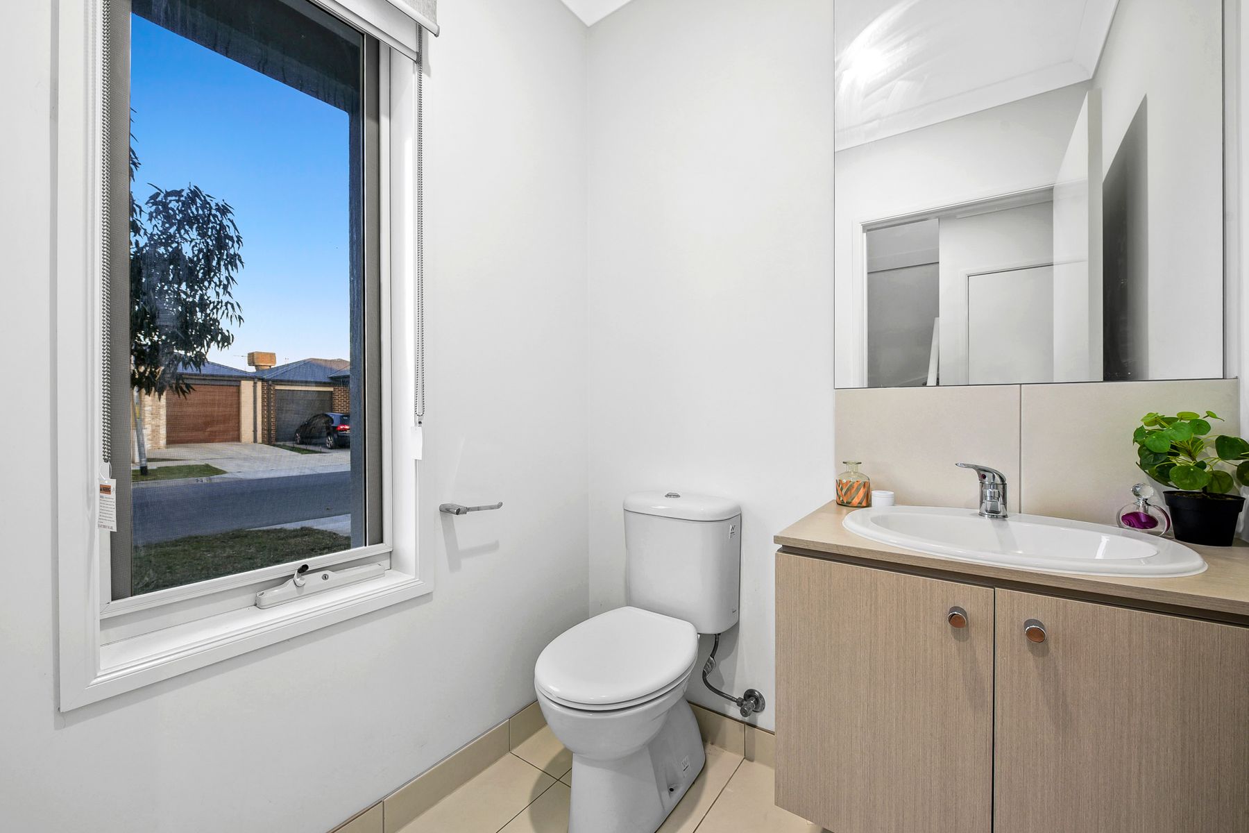22 Mossey Crescent, Cranbourne East, VIC 3977, Cranbourne East - Thumbnail 8