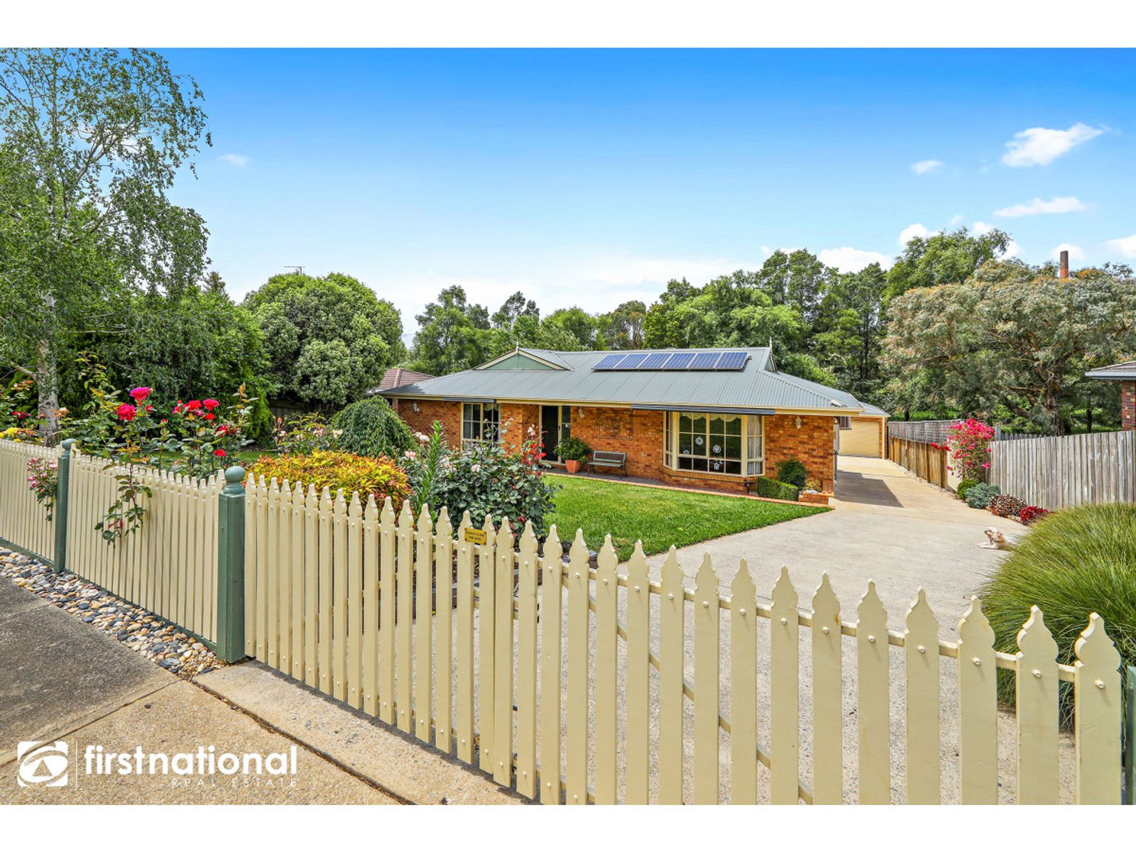 11 Hayes Drive, Warragul, VIC 3820