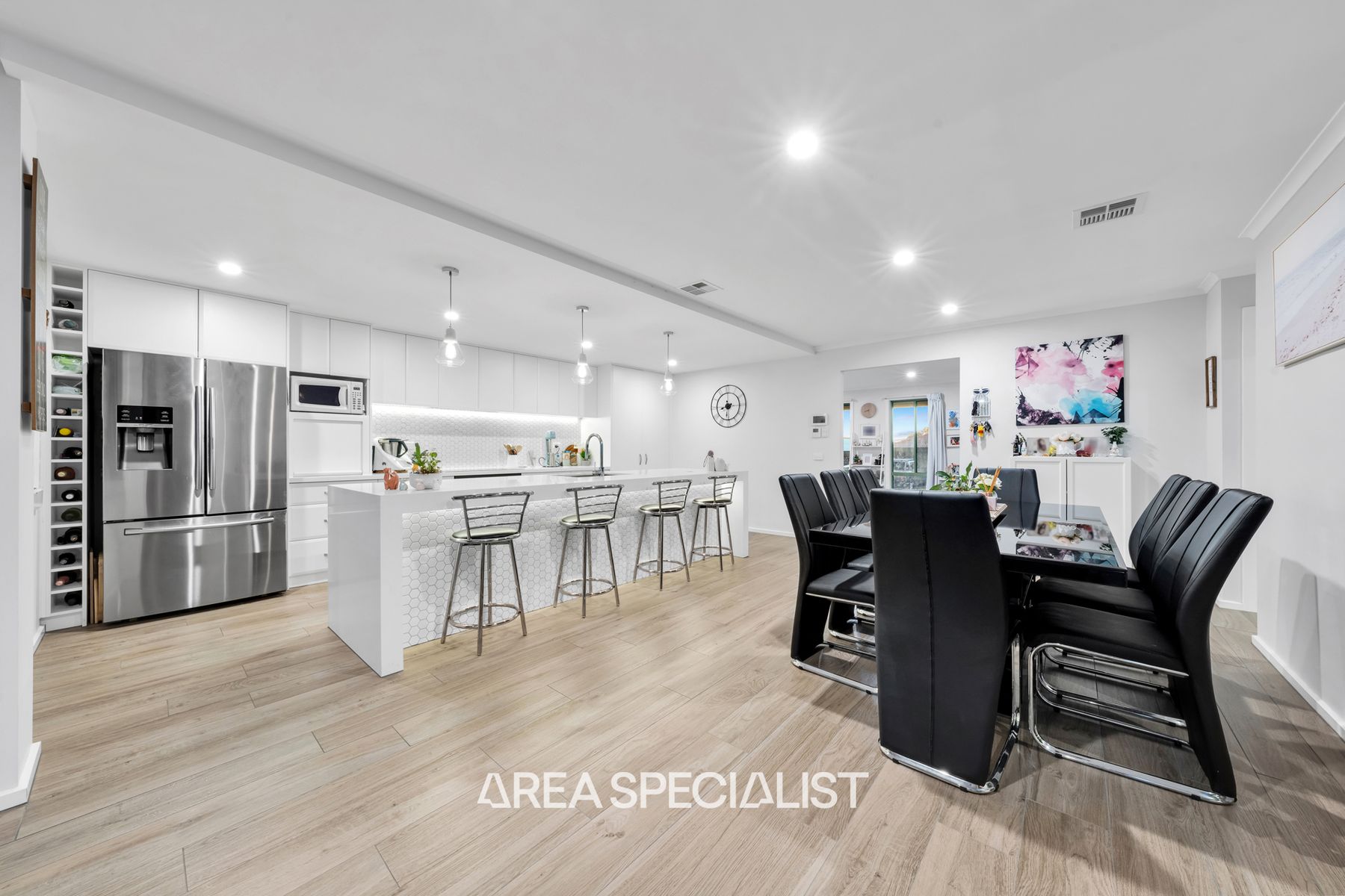 16 Hillview Rise, Hampton Park, VIC 3976, Hampton Park - Thumbnail 8