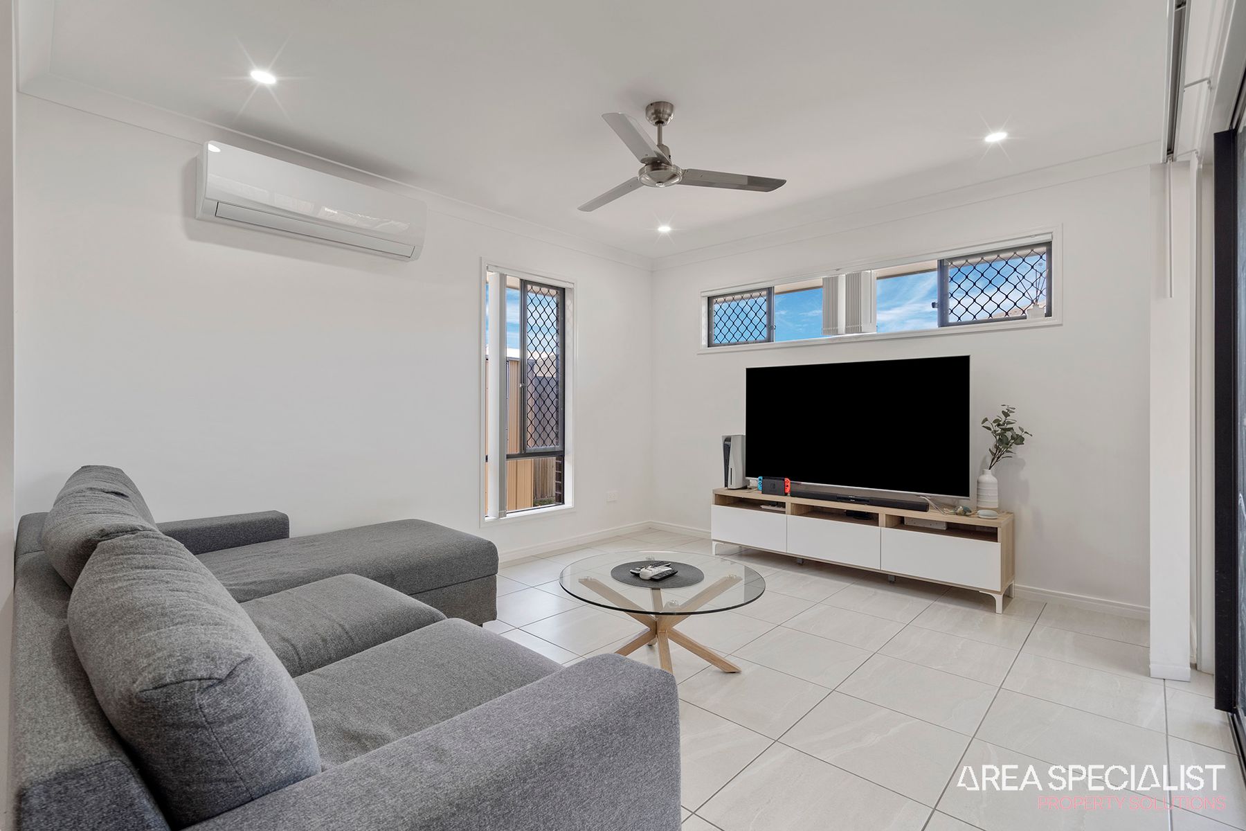 12 Macmillan Loop, Belivah, QLD 4207, Belivah - Thumbnail 6