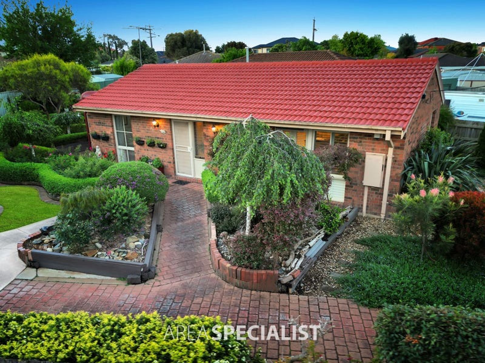 6 Andover Court, Hampton Park, VIC 3976, Hampton Park - Thumbnail 2