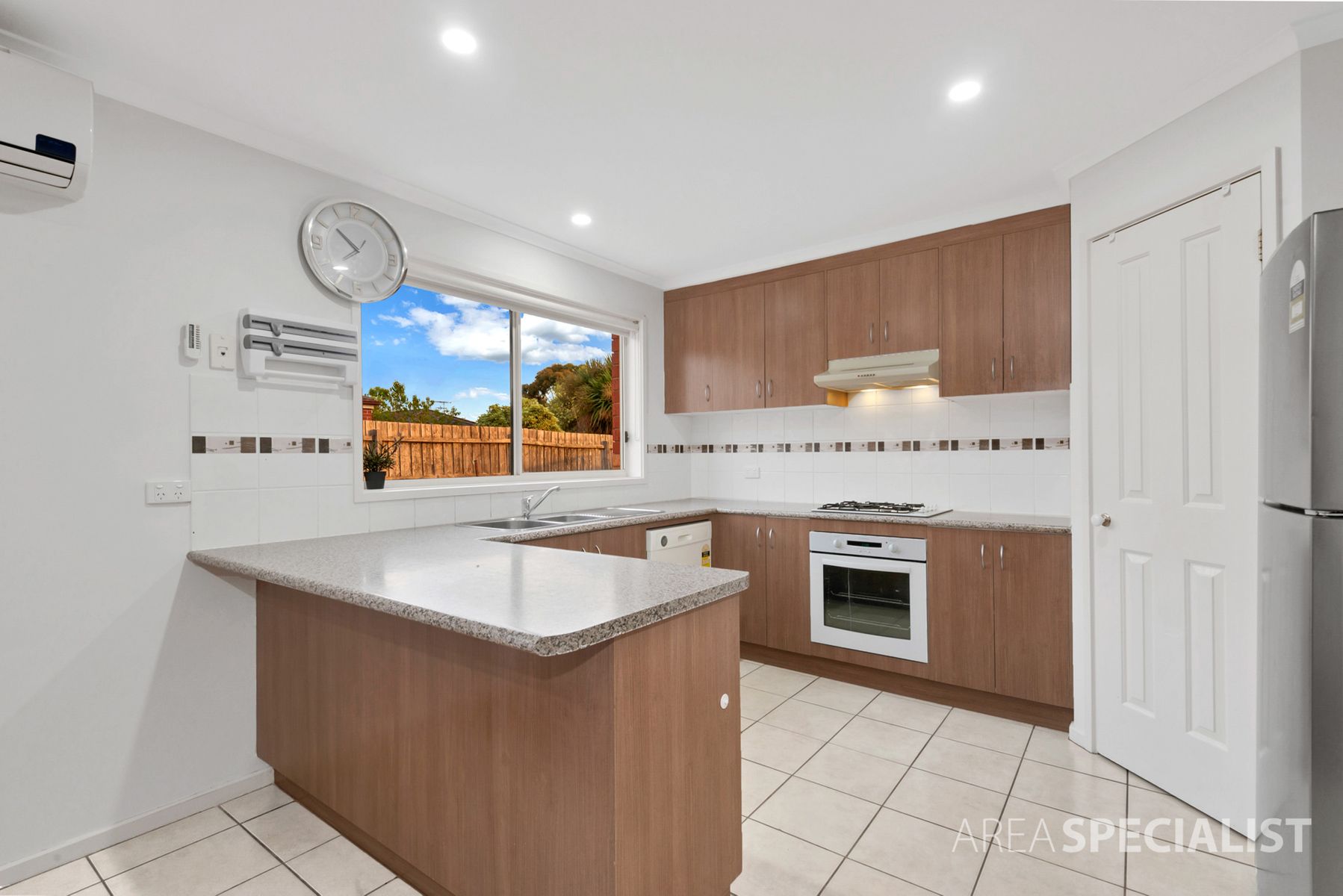 15 Kulkami Way, Cranbourne West, VIC 3977, Cranbourne West - Thumbnail 8