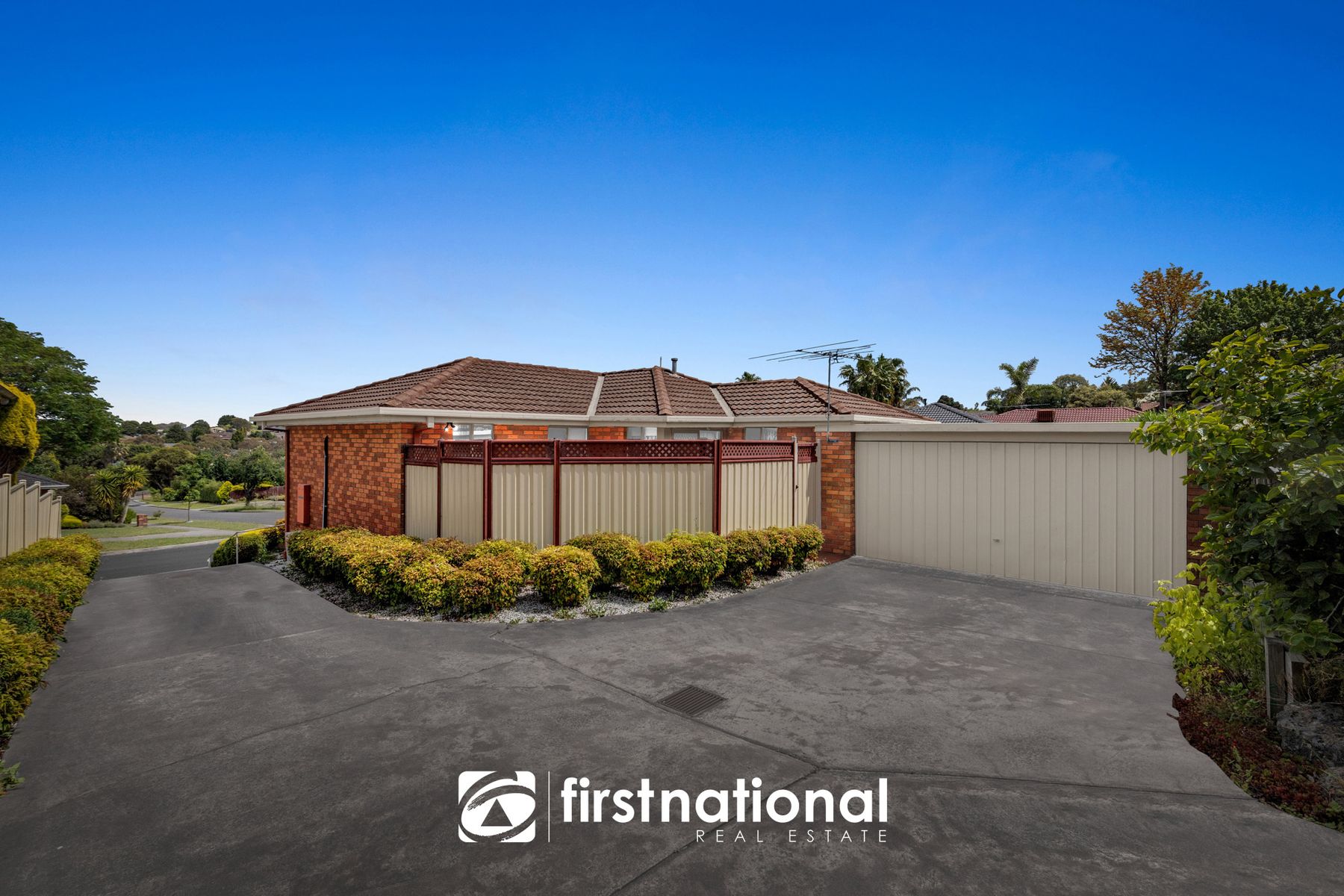 1/6 Preston Avenue, Endeavour Hills VIC 3802, Endeavour Hills - Thumbnail 2