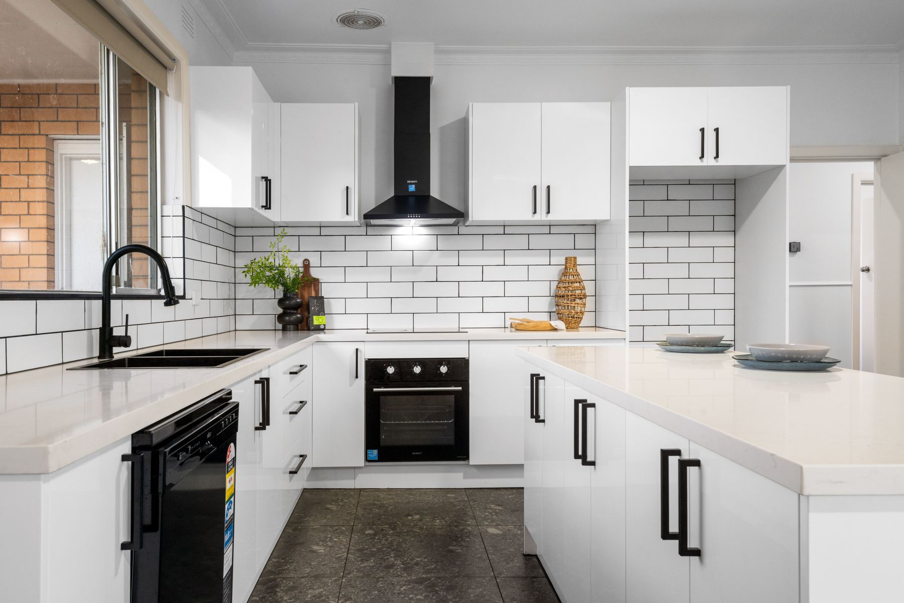 27 Banfield Street, Bell Park, Bell Park - Thumbnail 6