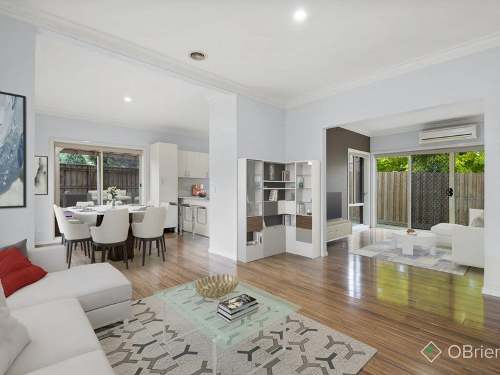 2 Carnation Court, Endeavour Hills, VIC 3802, Endeavour Hills - Thumbnail 2