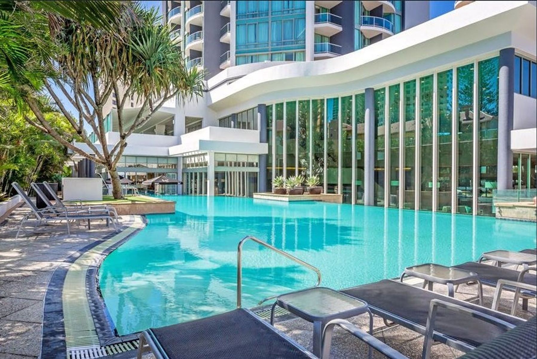 1505-1506/25 Laycock Street, Surfers Paradise QLD 4217, Surfers Paradise - Thumbnail 2