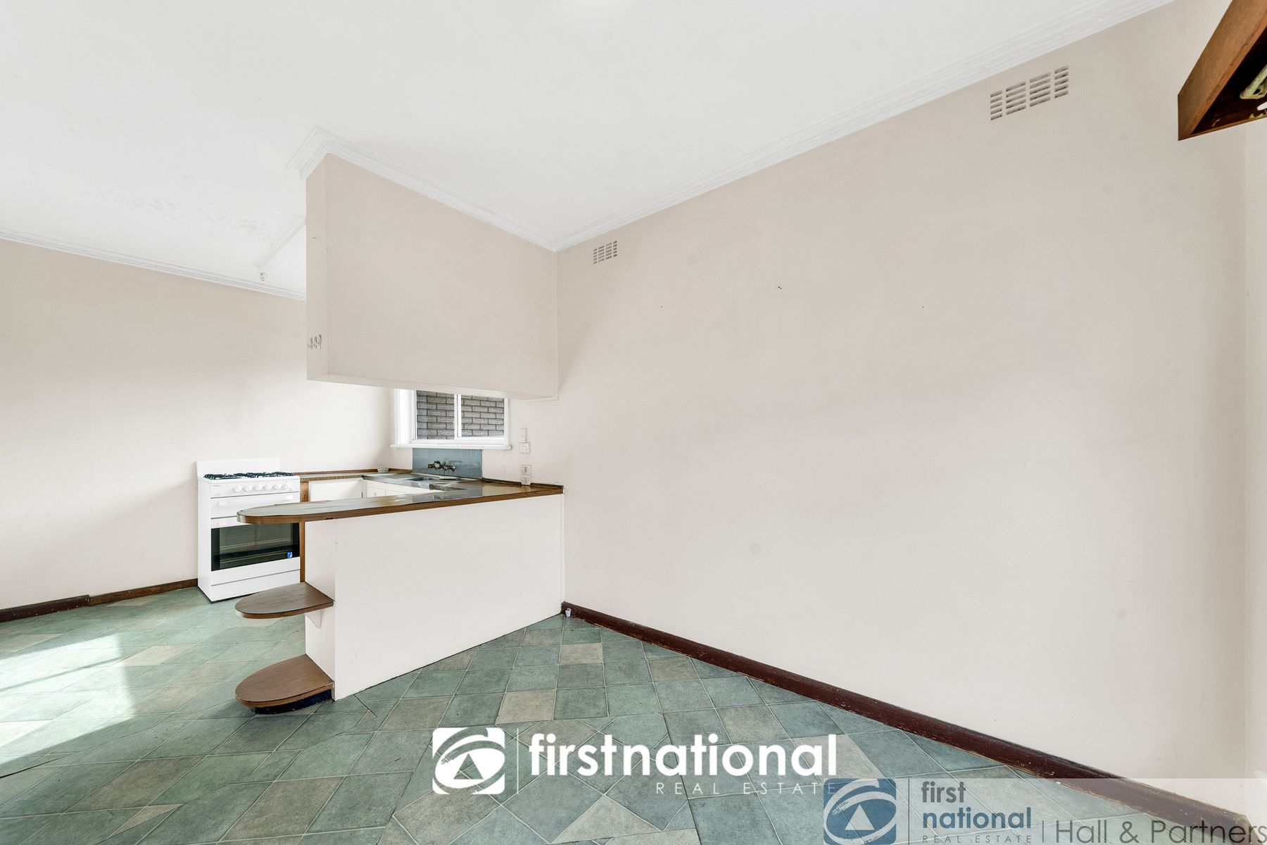 11 Michael Court, Springvale VIC 3171, Springvale - Thumbnail 5