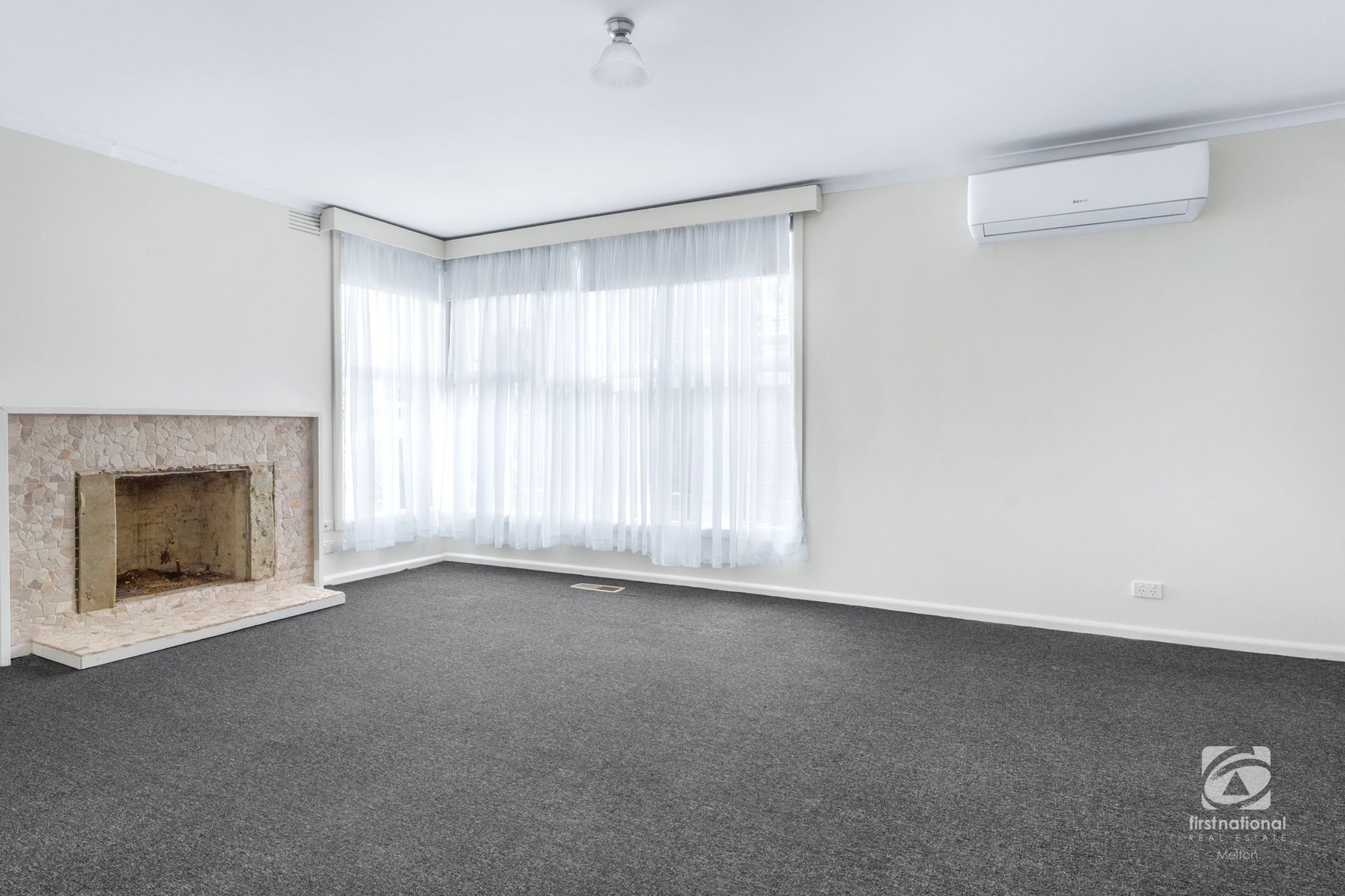 14 Watson Court, Melton VIC 3337, Melton - Thumbnail 4