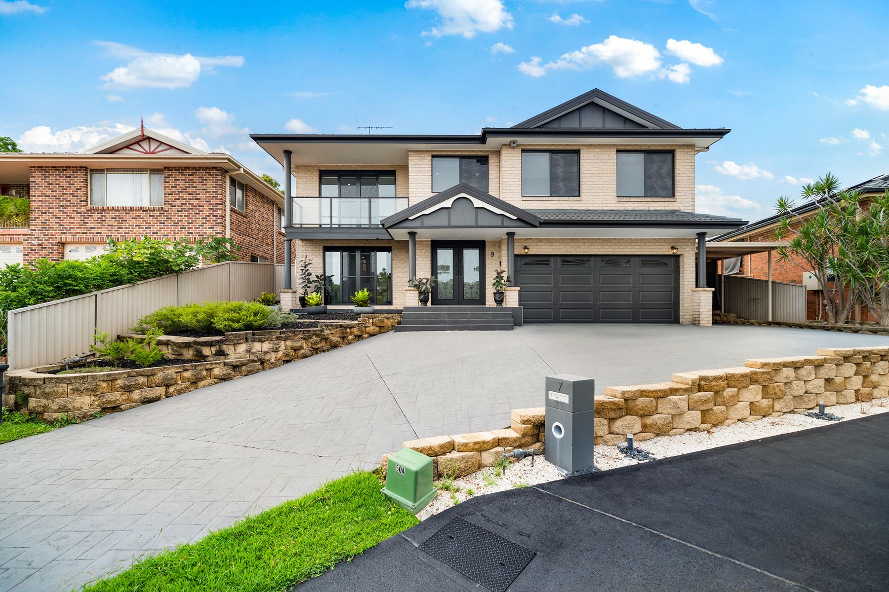 9 Curac Place, Casula NSW 2170
