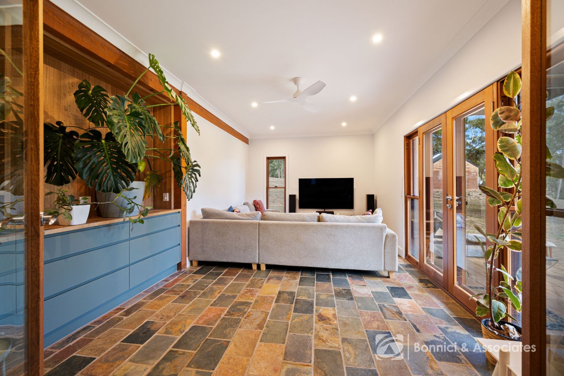 7 Mansion Road, Beechworth VIC 3747, Beechworth - Thumbnail 8