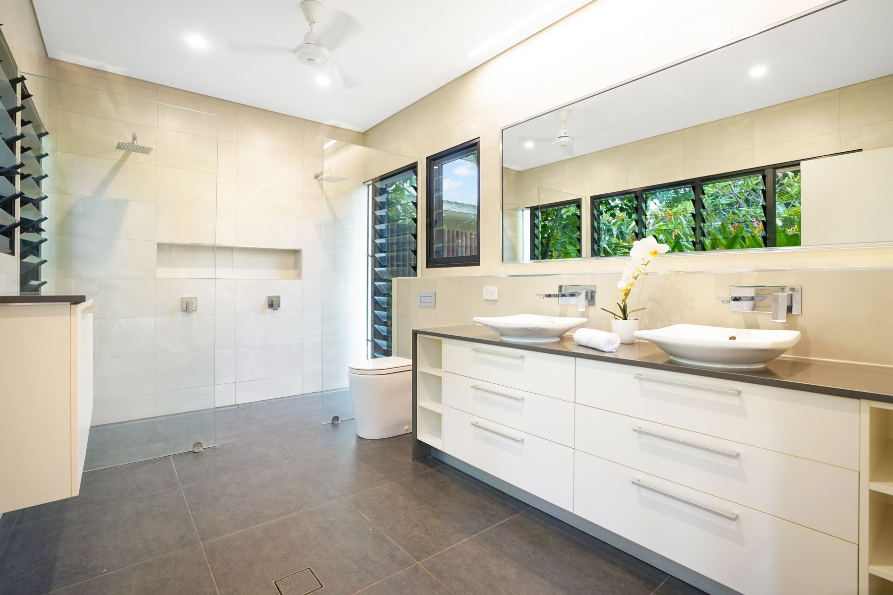4 Eugenia Street, Nightcliff NT 0810, Nightcliff - Thumbnail 3