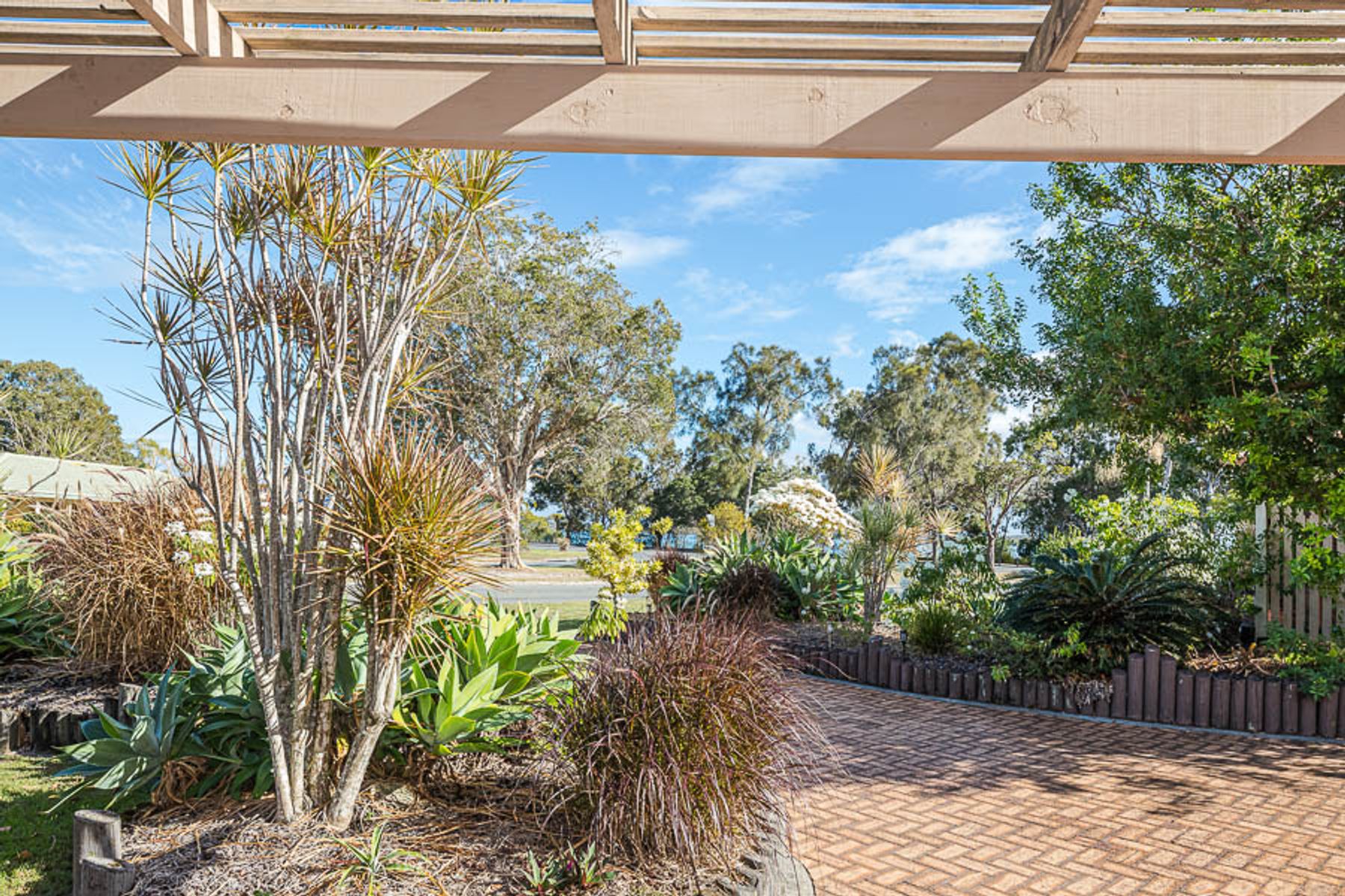 5 Whitby Court, Banksia Beach QLD 4507, Banksia Beach - Thumbnail 2