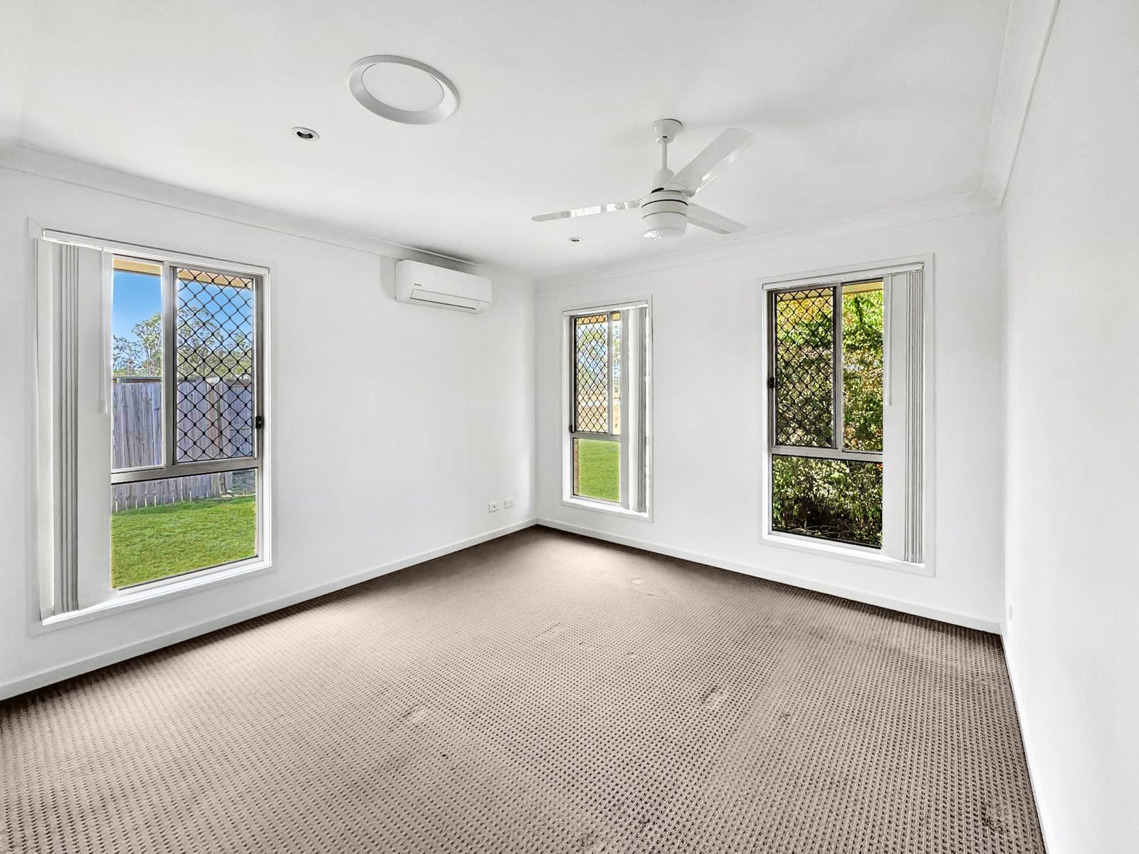 47 Anne Street, Nebo QLD 4742, Nebo - Thumbnail 4