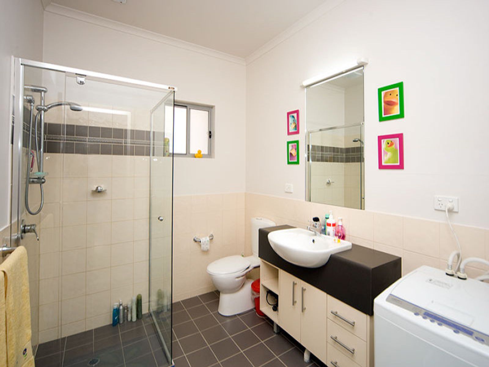 12/14, Mawson Lakes - Thumbnail 2