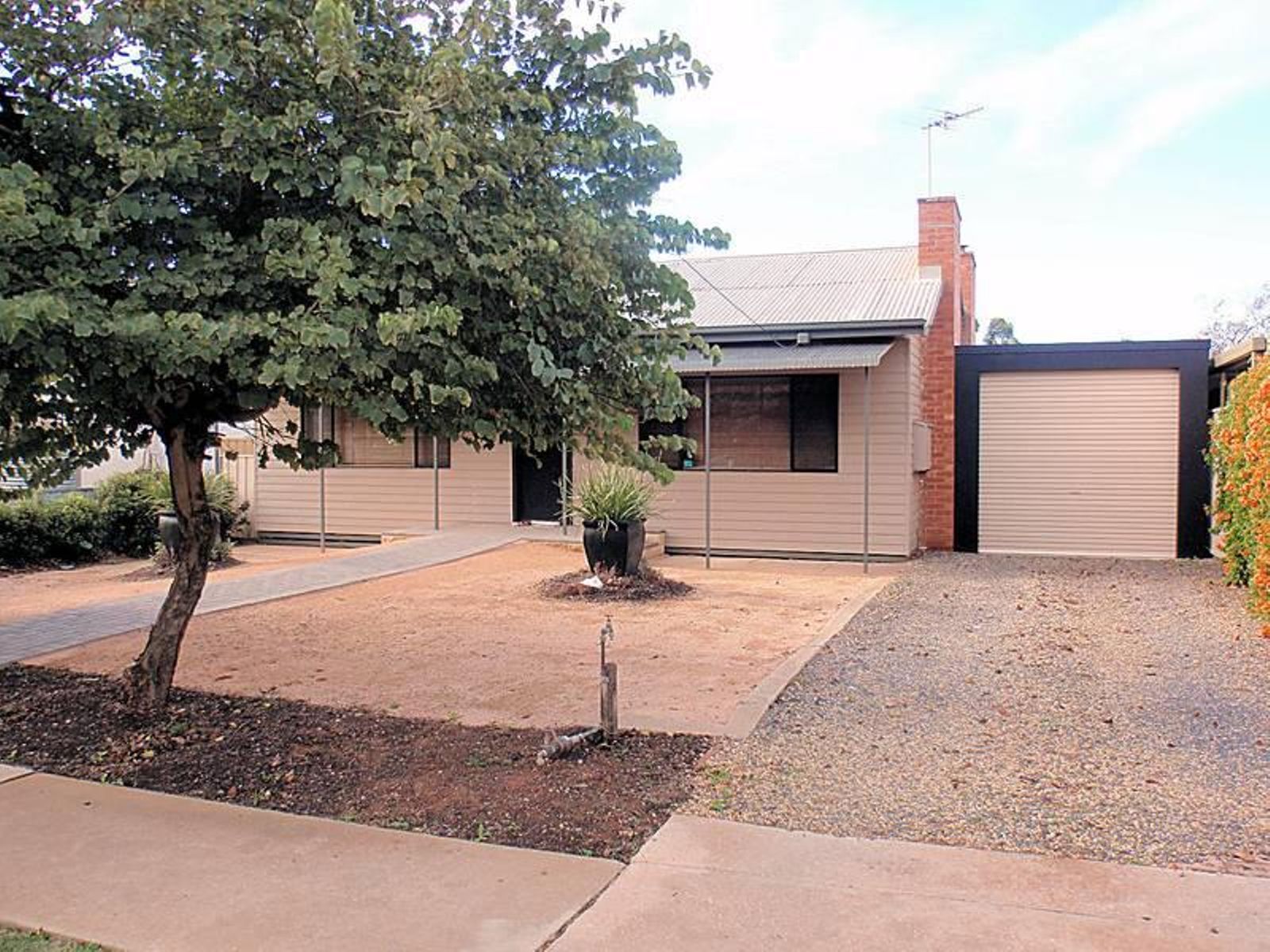 194 Thirteenth Street, Mildura - Image 1