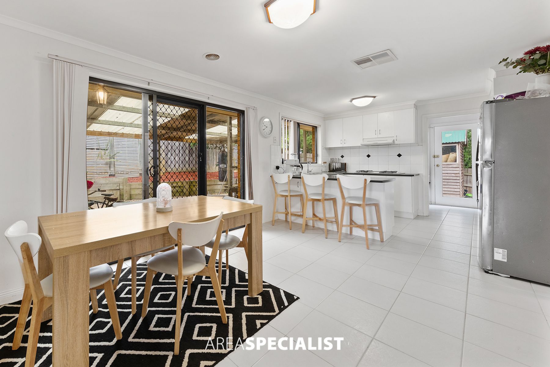 17 Luca Place, Pakenham, VIC 3810, Pakenham - Thumbnail 3