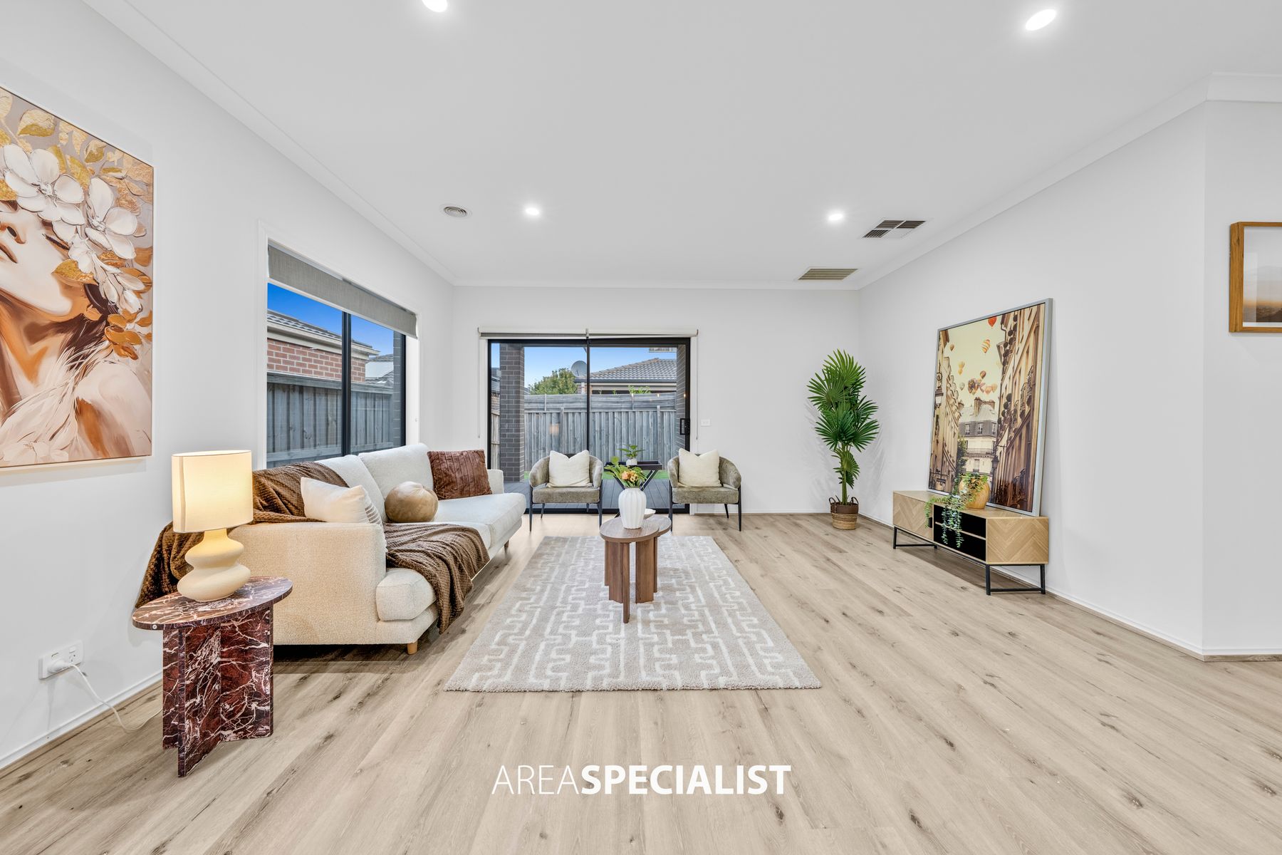 6 Bales Road, Cranbourne East, Cranbourne East - Thumbnail 8