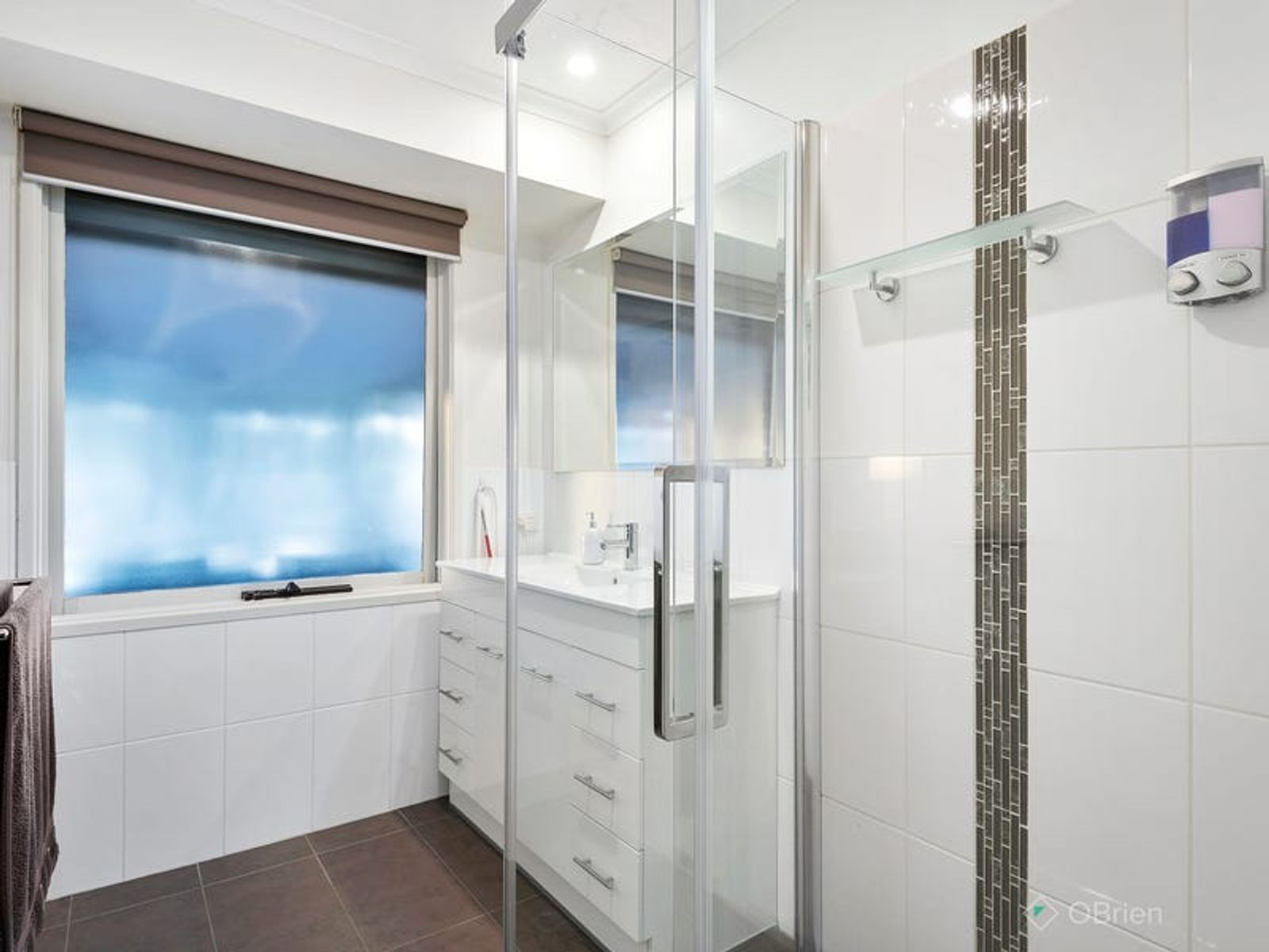 63 Crossdale Rise, Endeavour Hills, VIC 3802, Endeavour Hills - Thumbnail 5