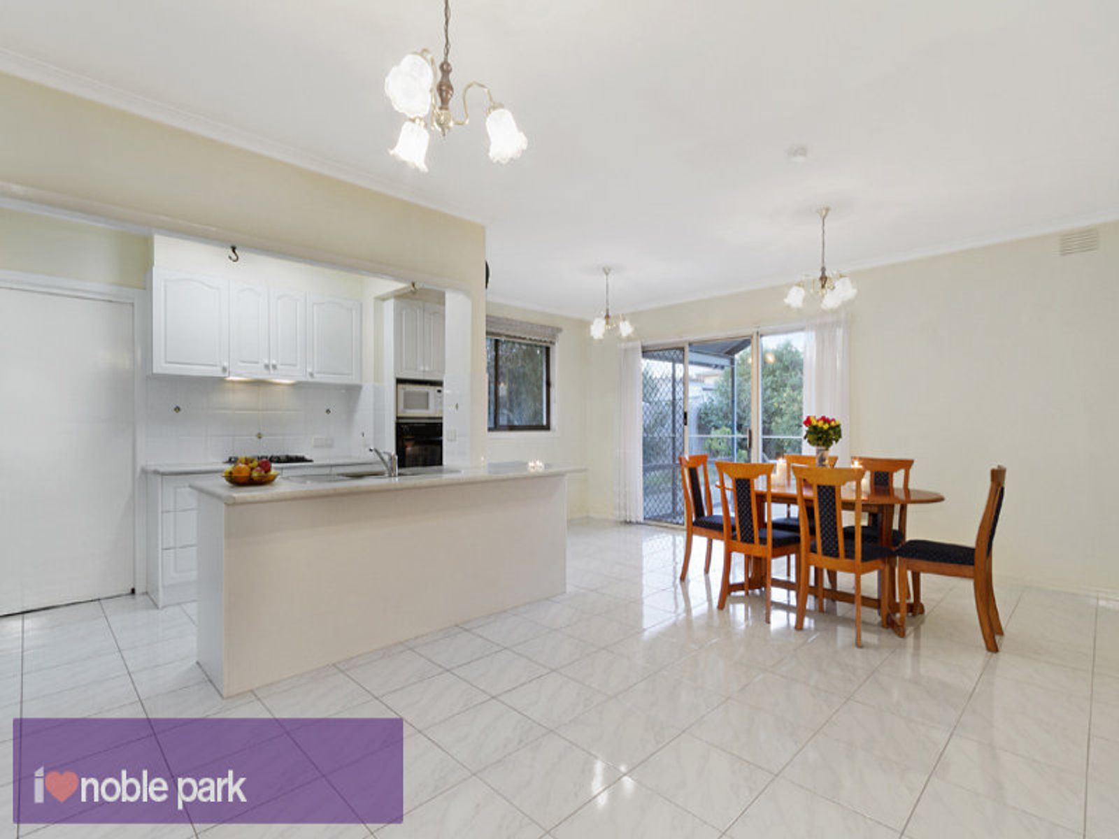 21 Taranto Drive, Noble Park, VIC 3174, Noble Park - Thumbnail 3