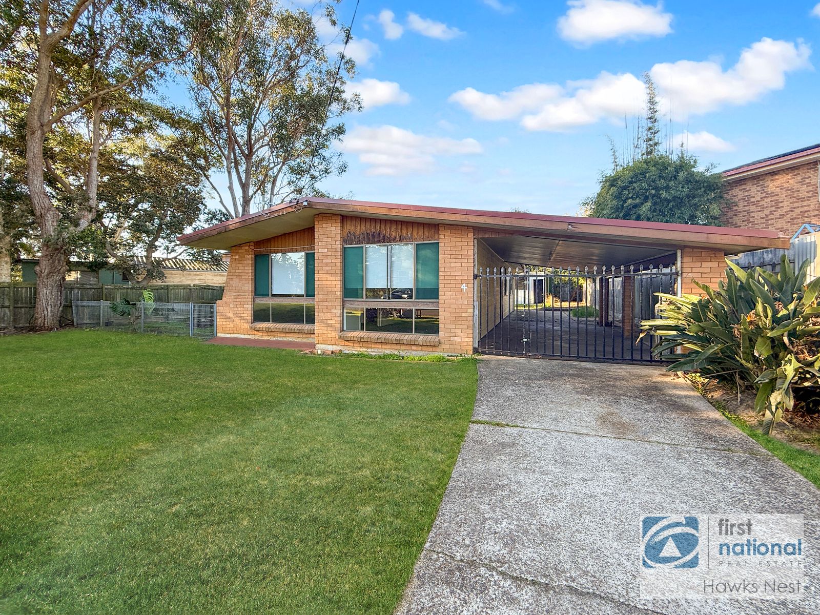 4 Karthena Crescent, Hawks Nest - Image 1