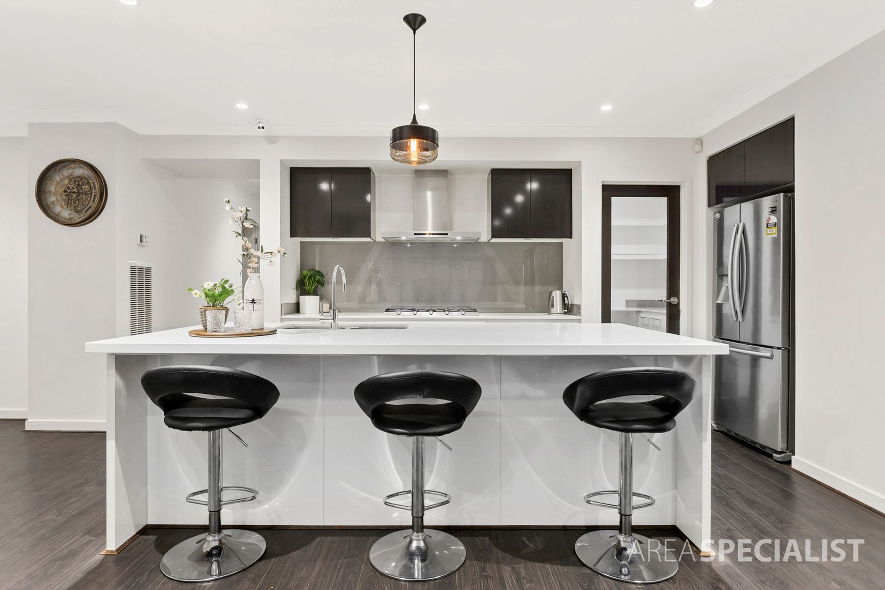 11 Broadbank Crescent, Clyde North, VIC 3978, Clyde North - Thumbnail 8