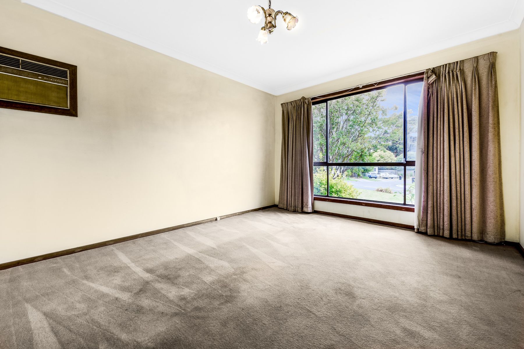 21 Leman Crescent, Noble Park, VIC 3174, Noble Park - Thumbnail 5