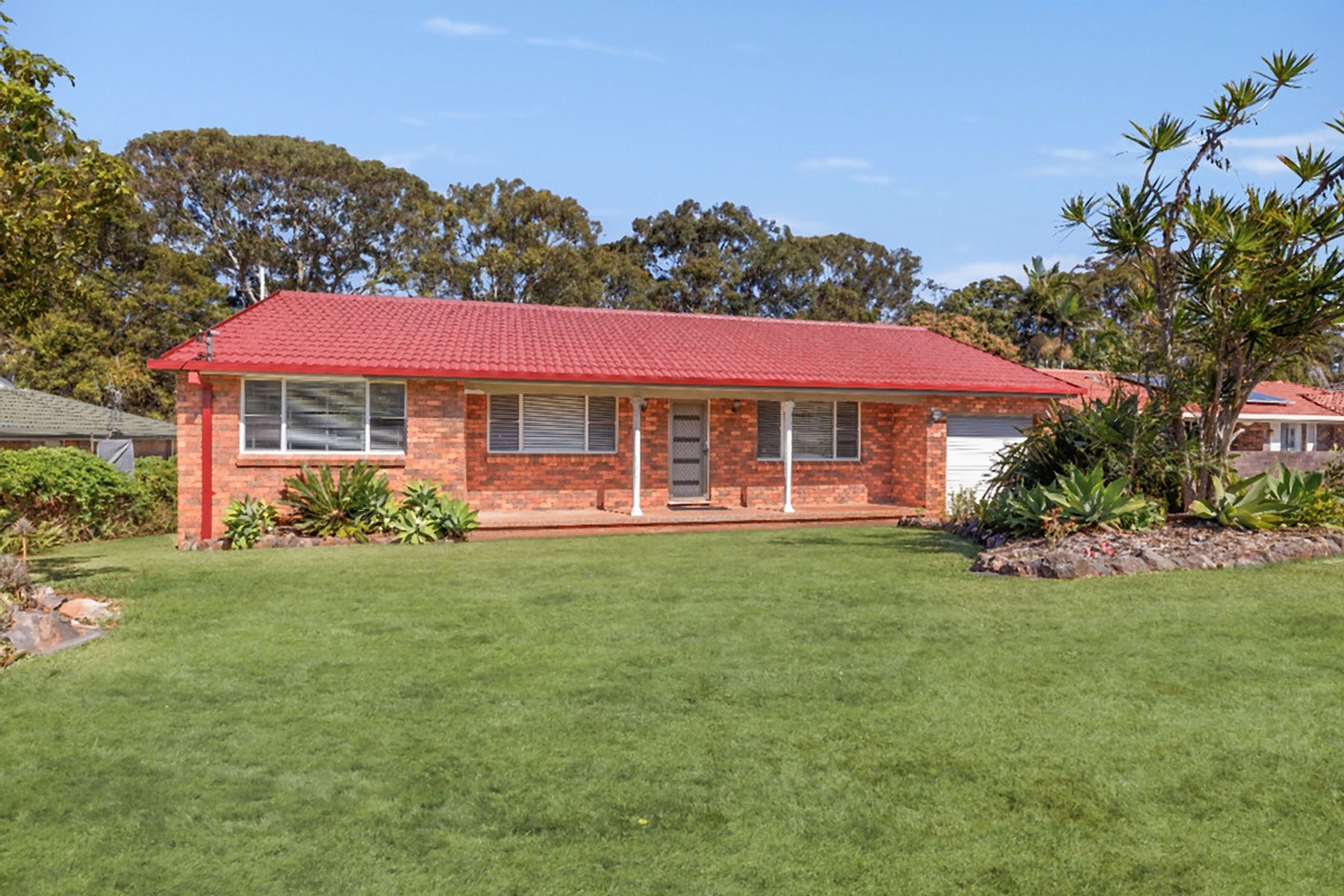 12 Burraneer Avenue, Port Macquarie NSW 2444, Port Macquarie - Thumbnail 2