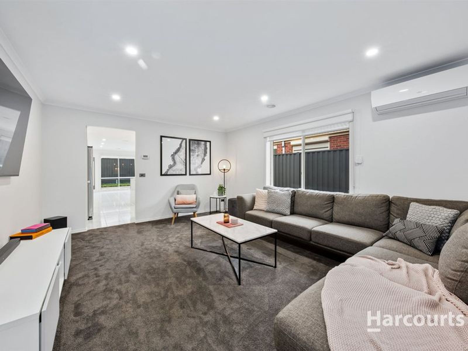 20 Olsen Retreat, Caroline Springs, VIC 3023, Caroline Springs - Thumbnail 2