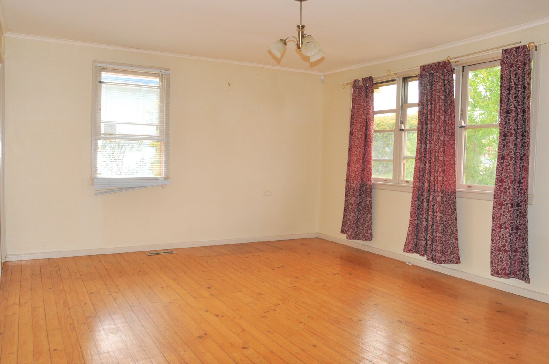 11 McGrath Street, West Bathurst NSW 2795, West Bathurst - Thumbnail 7