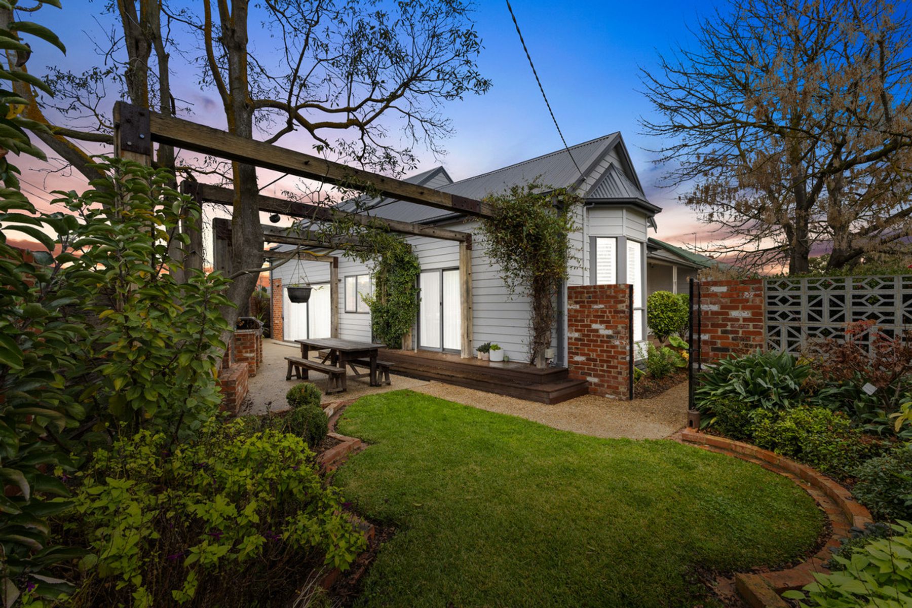 23 Queens Parade, Traralgon VIC 3844, Traralgon - Thumbnail 3