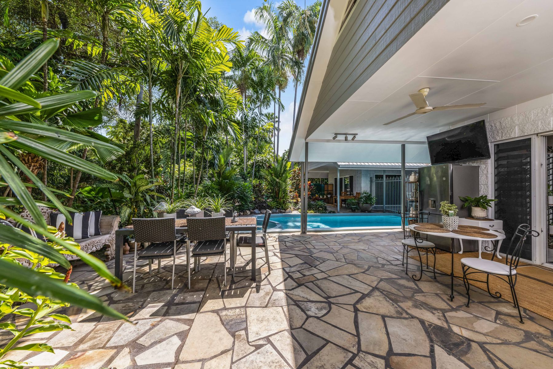 22 Martin Crescent, Coconut Grove NT 0810, Coconut Grove - Thumbnail 4