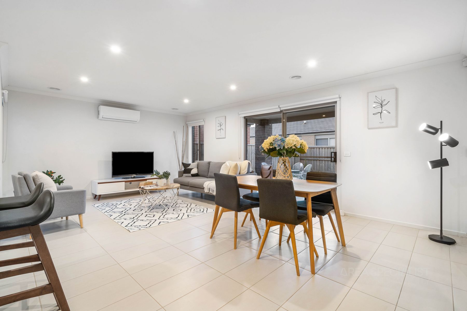 11 Sherford Avenue, Werribee, VIC 3030, Werribee - Thumbnail 8