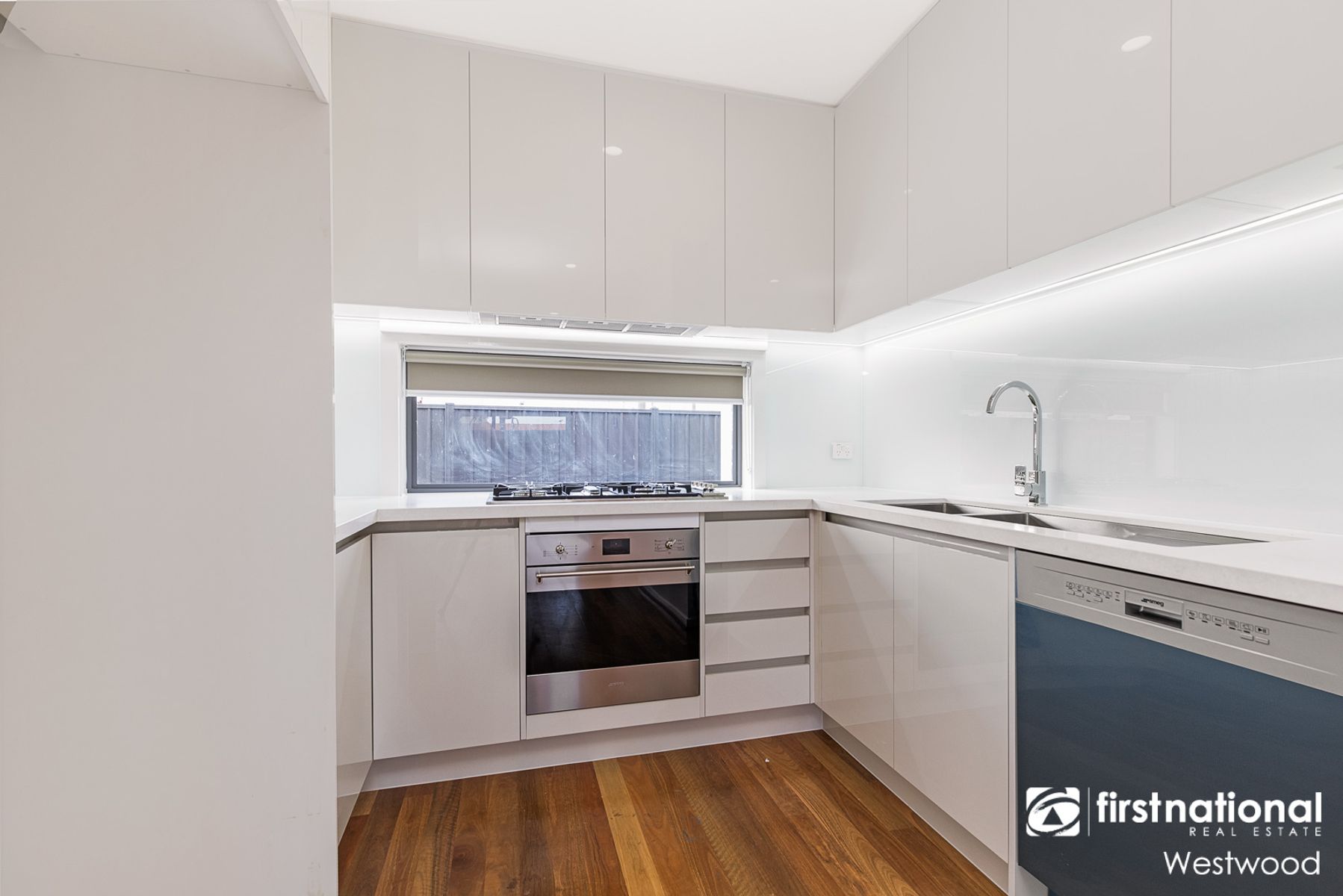 3/71 Powell Drive, Hoppers Crossing VIC 3029, Hoppers Crossing - Thumbnail 2