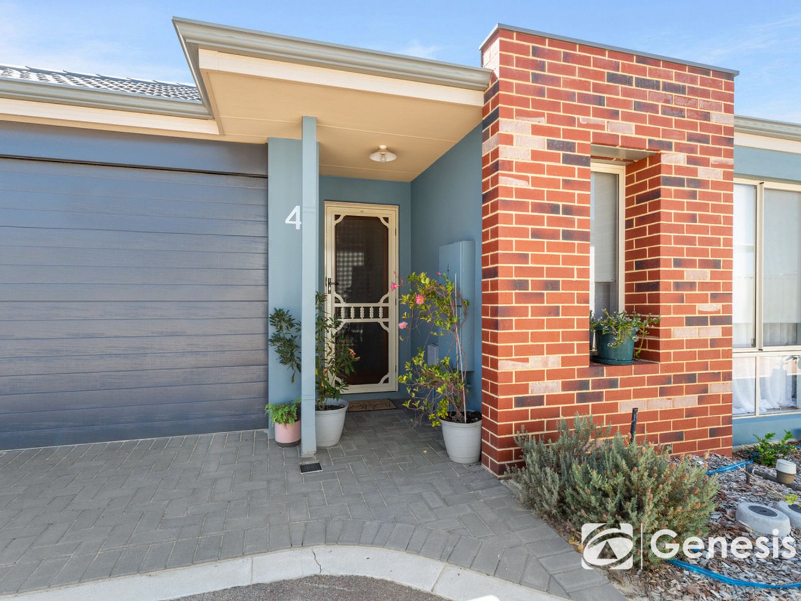 4/23 Limestone Rise, Piara Waters WA 6112