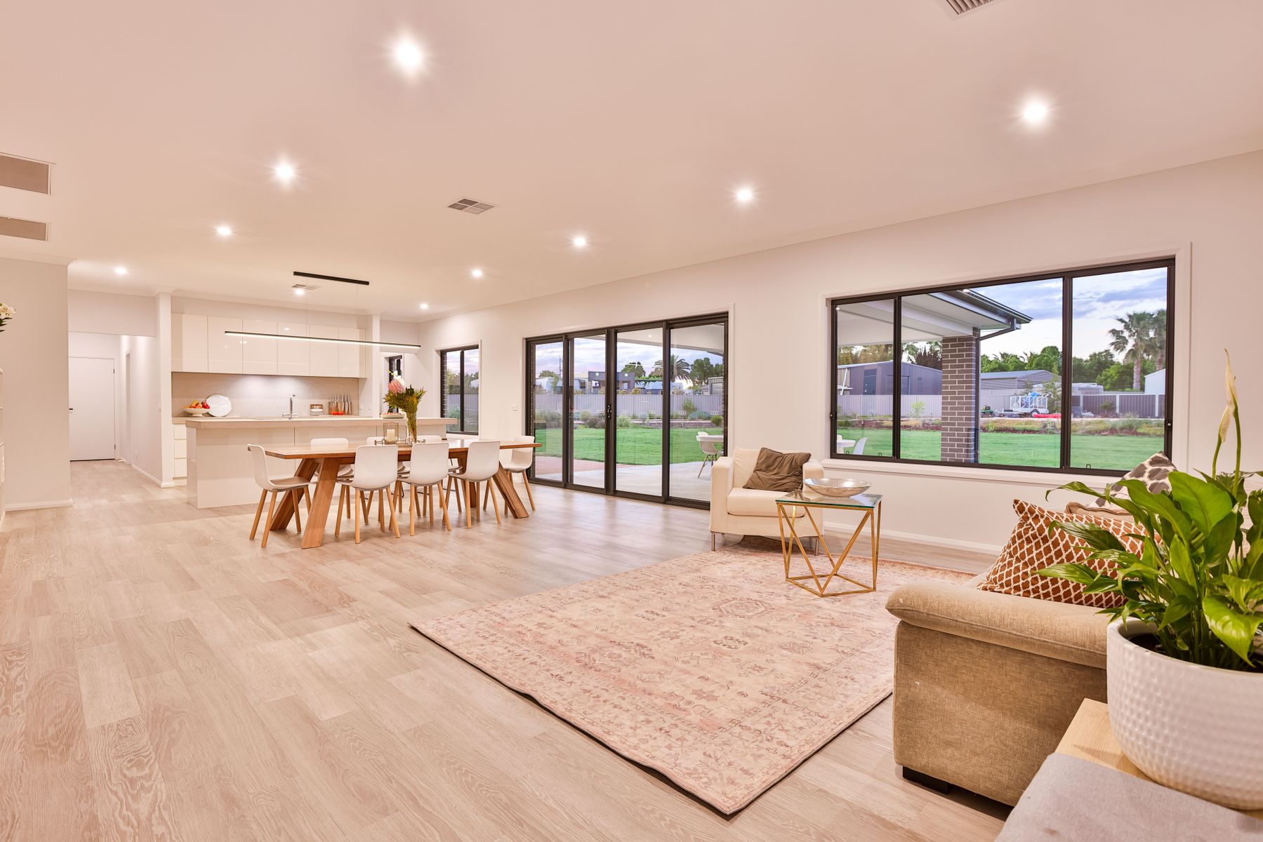 8 Adelong Court, Nichols Point VIC 3501, Nichols Point - Thumbnail 5